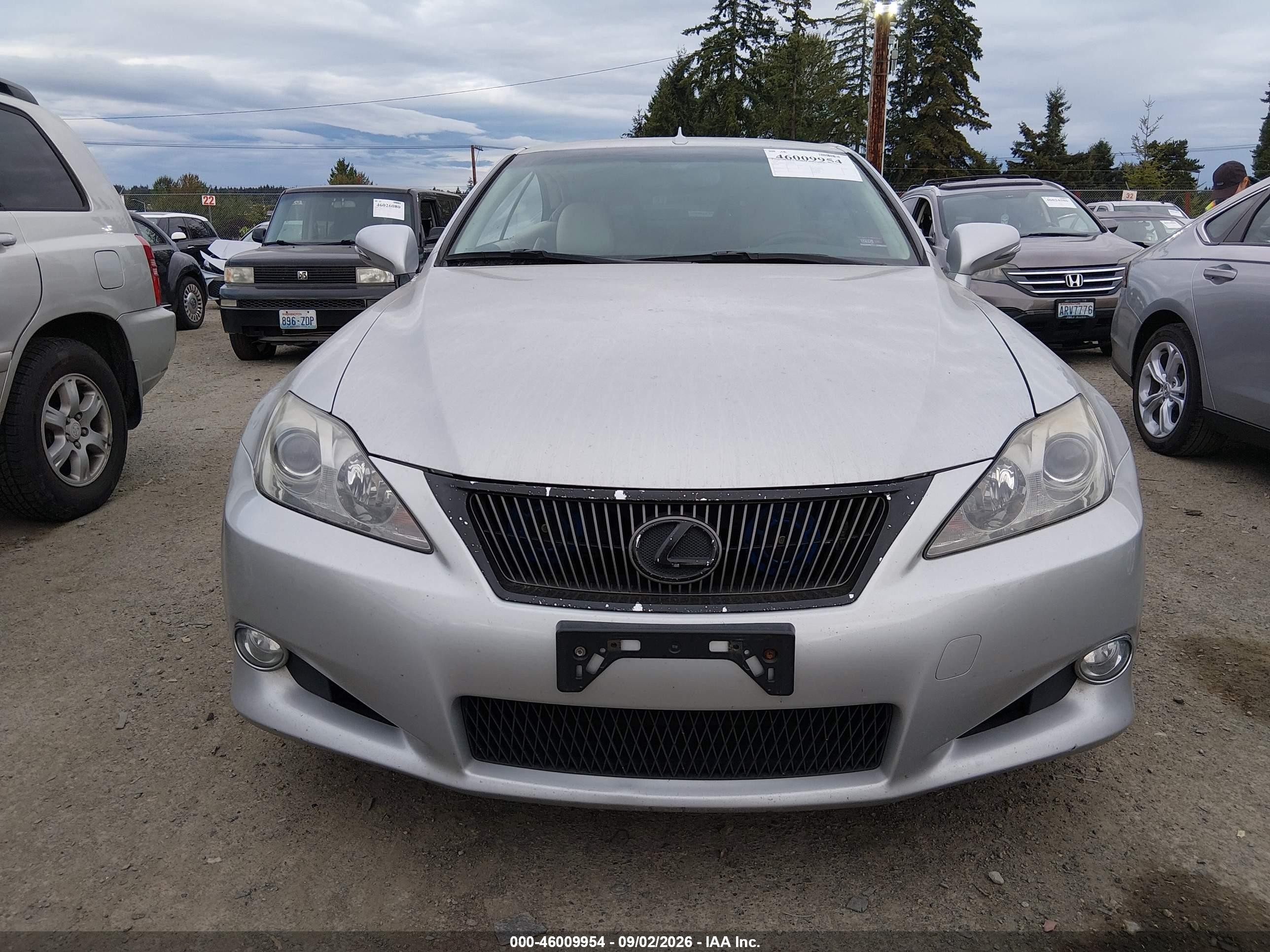 2010 Lexus Is 350c Silver vin: JTHFE2C20A2501639