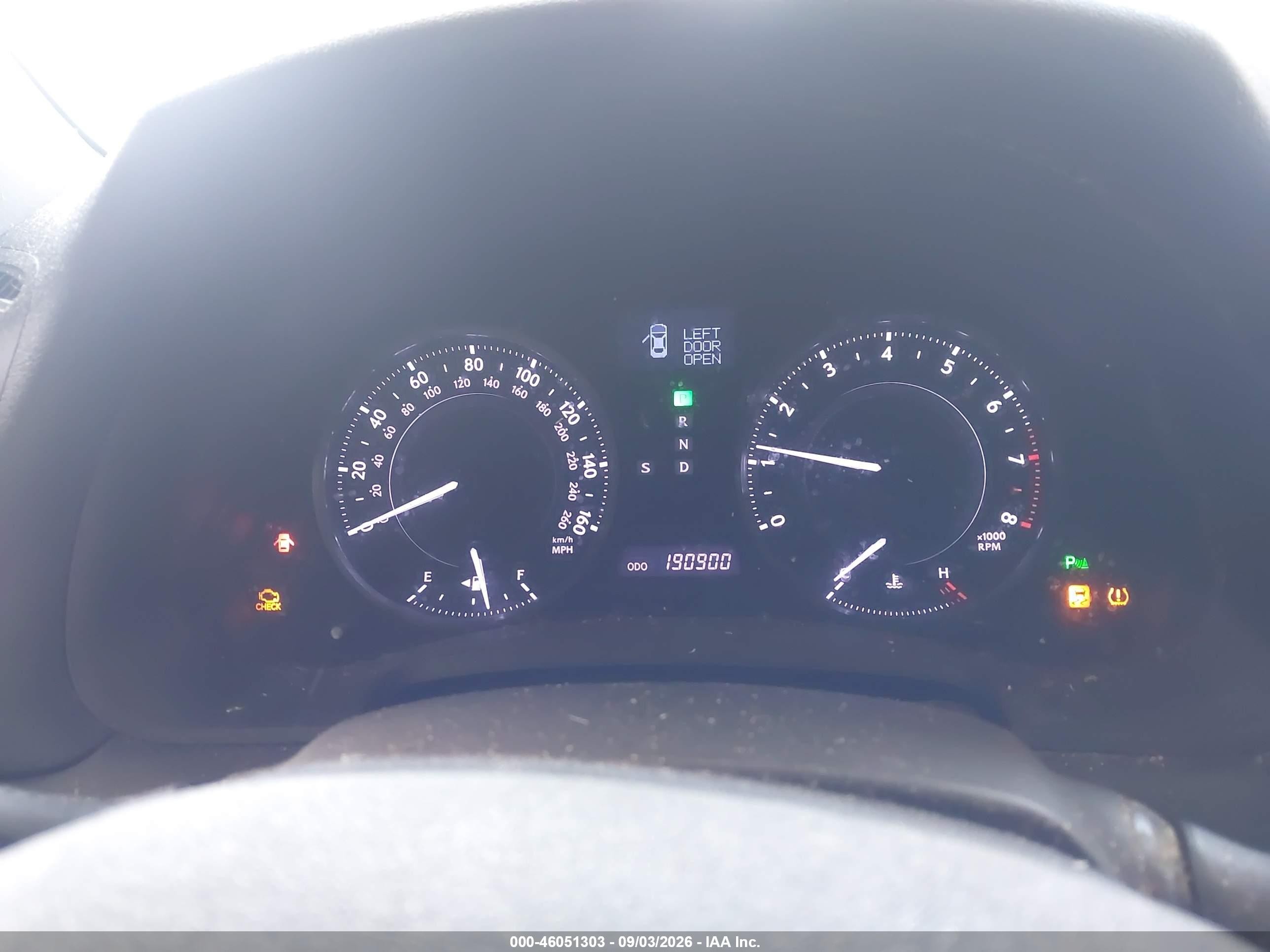 2011 Lexus Is 350c   Silver vin: JTHFE2C21B2505653
