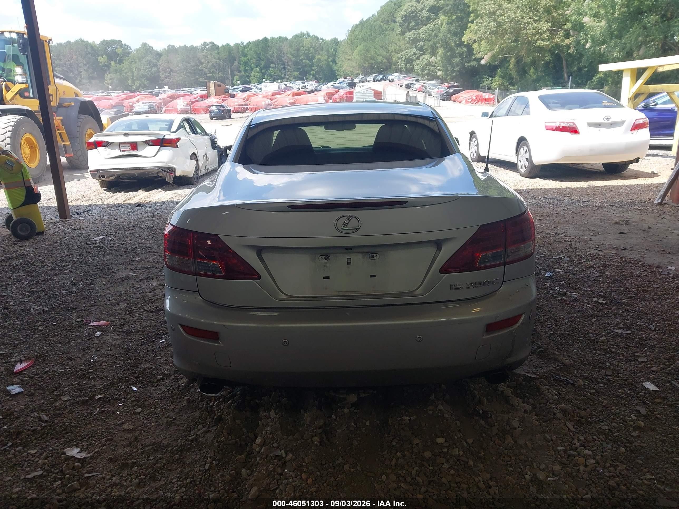 2011 Lexus Is 350c   Silver vin: JTHFE2C21B2505653