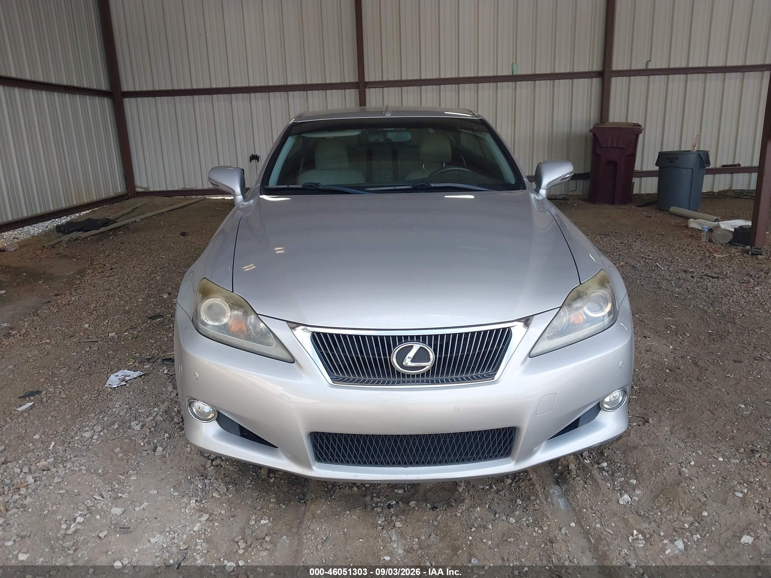 2011 Lexus Is 350c   Silver vin: JTHFE2C21B2505653