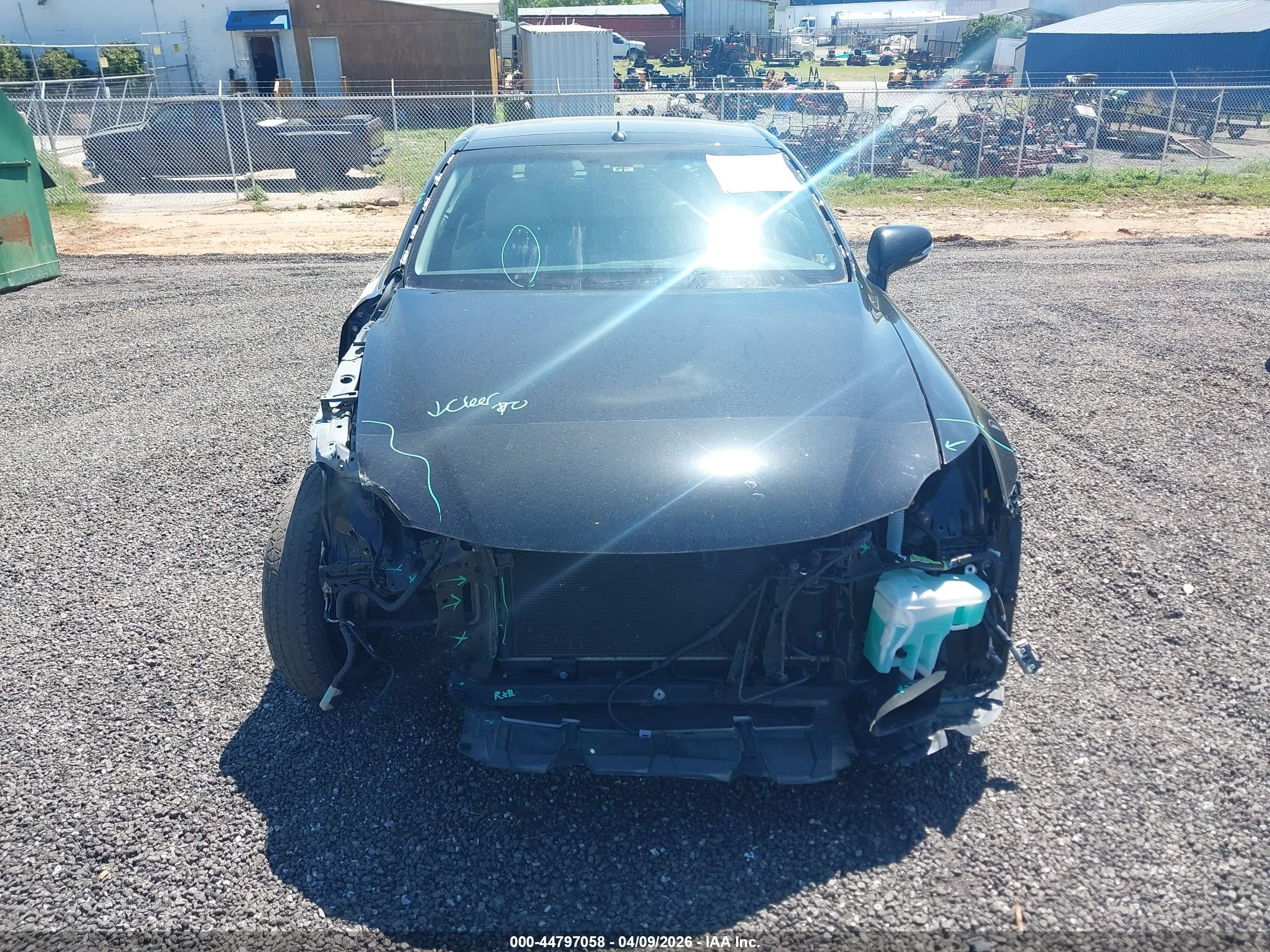 2014 Lexus Is 350c   Черный vin: JTHFE2C21E2510582