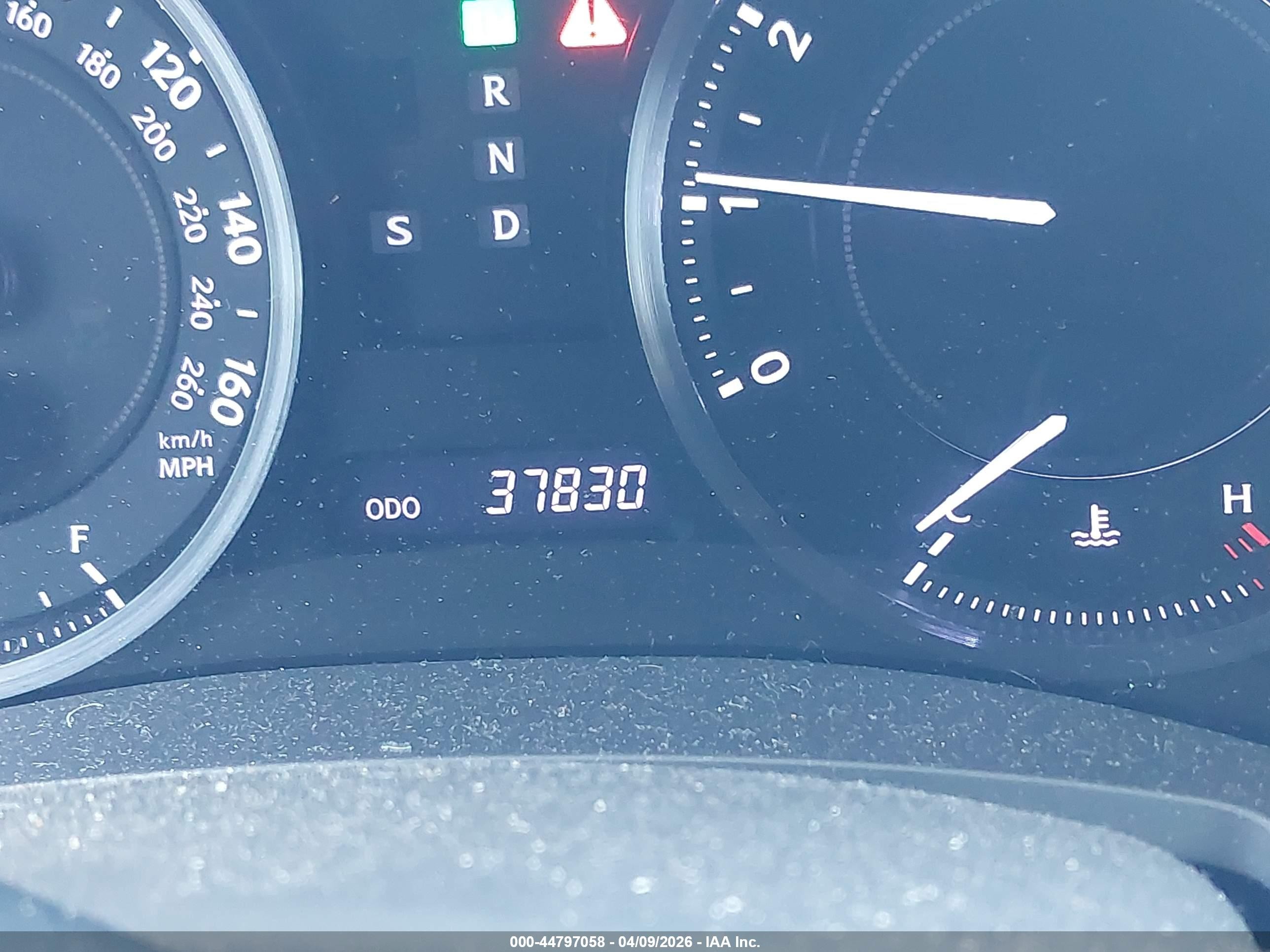 2014 Lexus Is 350c   Черный vin: JTHFE2C21E2510582