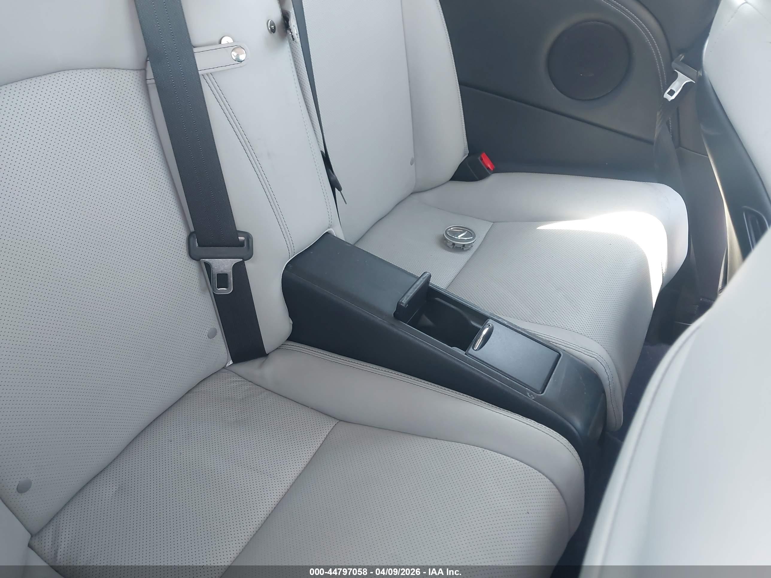 2014 Lexus Is 350c   Черный vin: JTHFE2C21E2510582