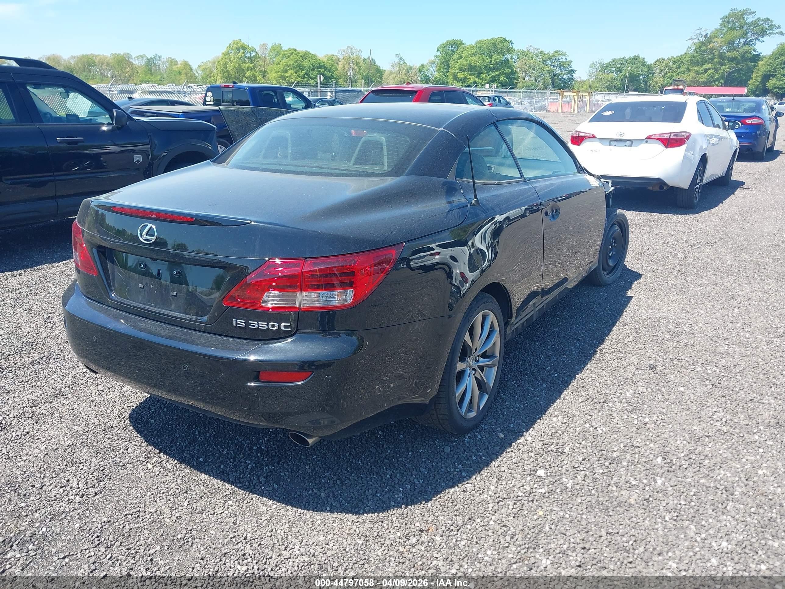 2014 Lexus Is 350c   Черный vin: JTHFE2C21E2510582