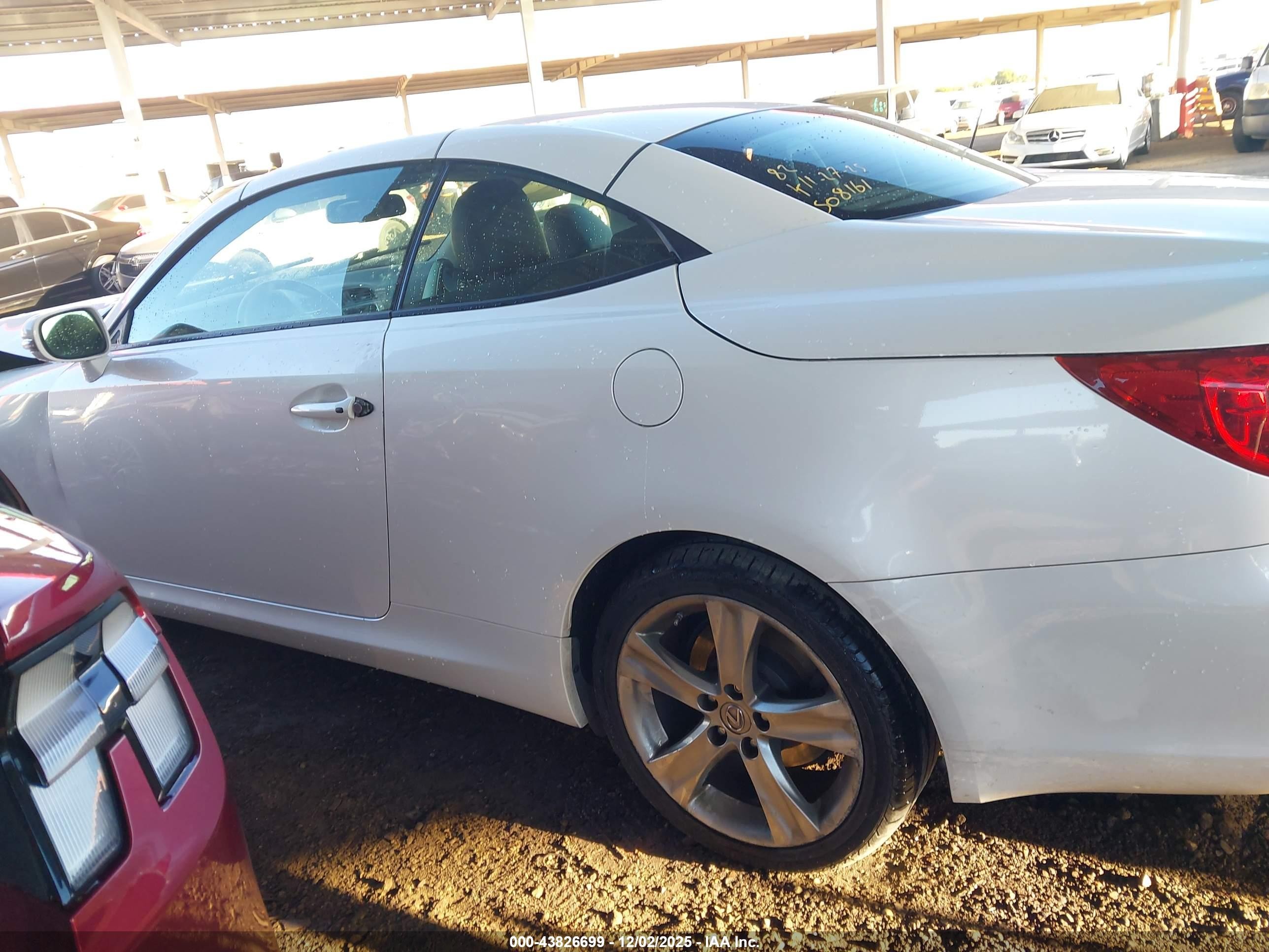 2012 Lexus Is 350c   White vin: JTHFE2C24C2508161