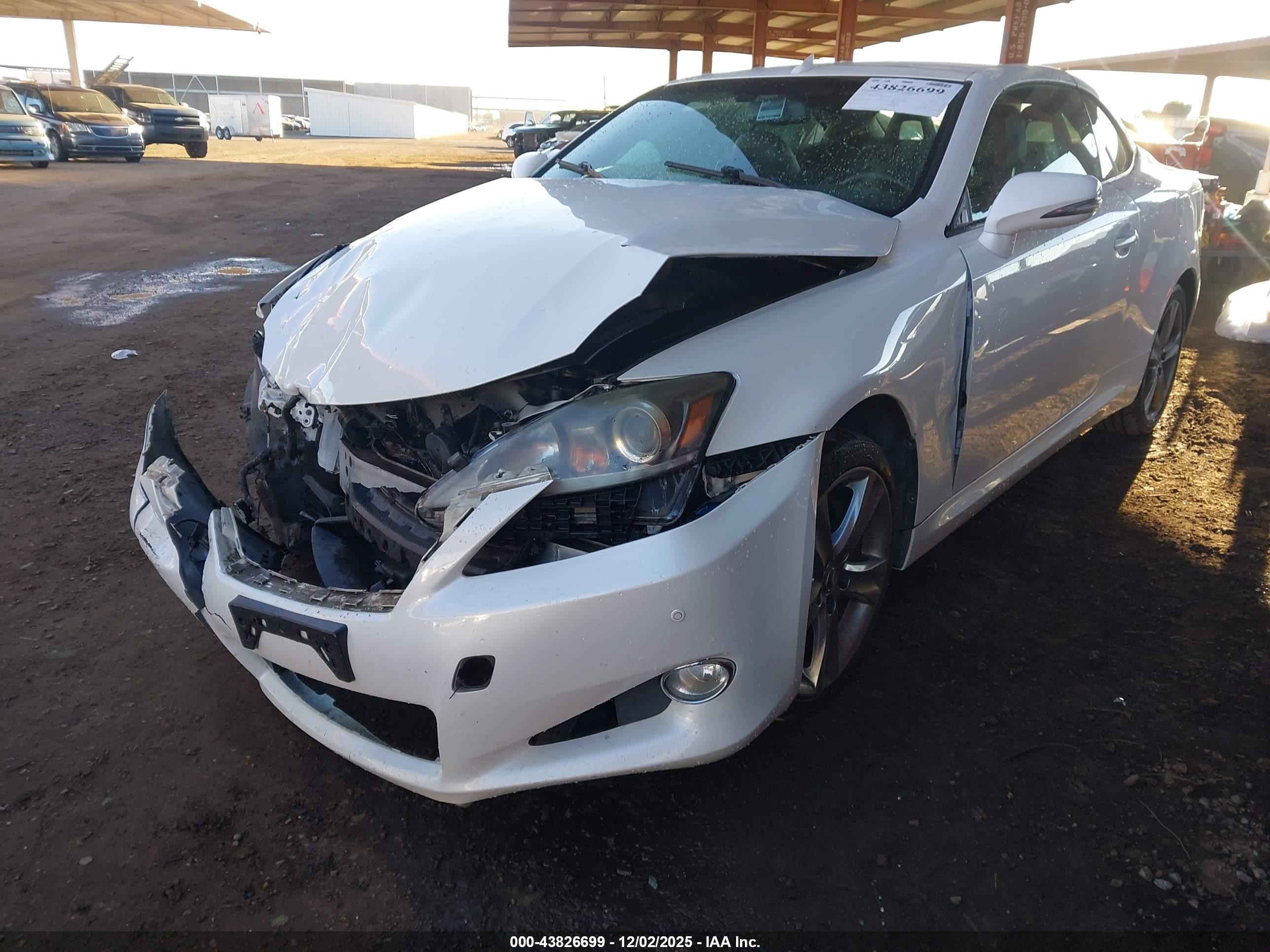 2012 Lexus Is 350c   White vin: JTHFE2C24C2508161