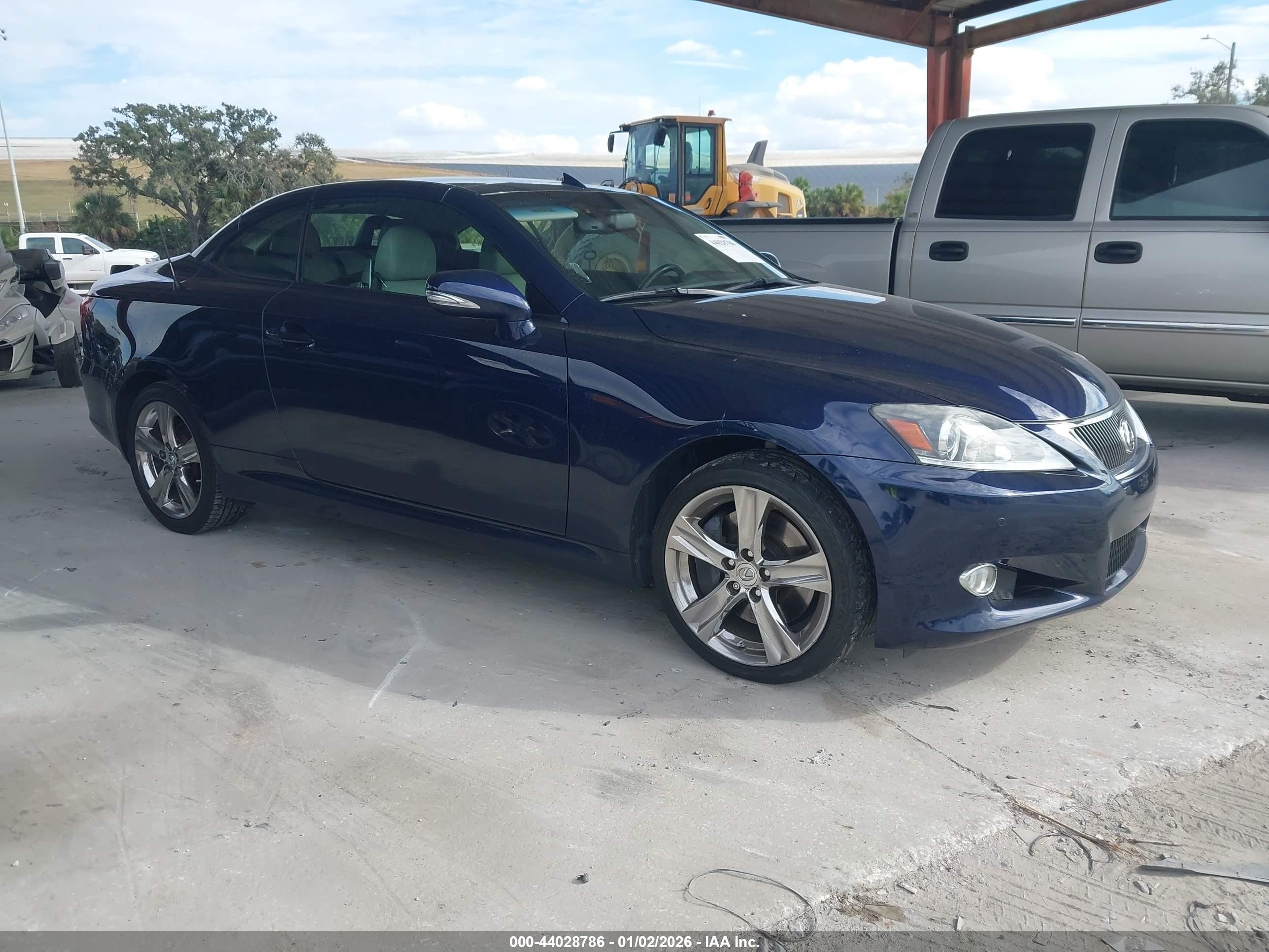 2012 Lexus Is 350c   Blue vin: JTHFE2C26C2508159