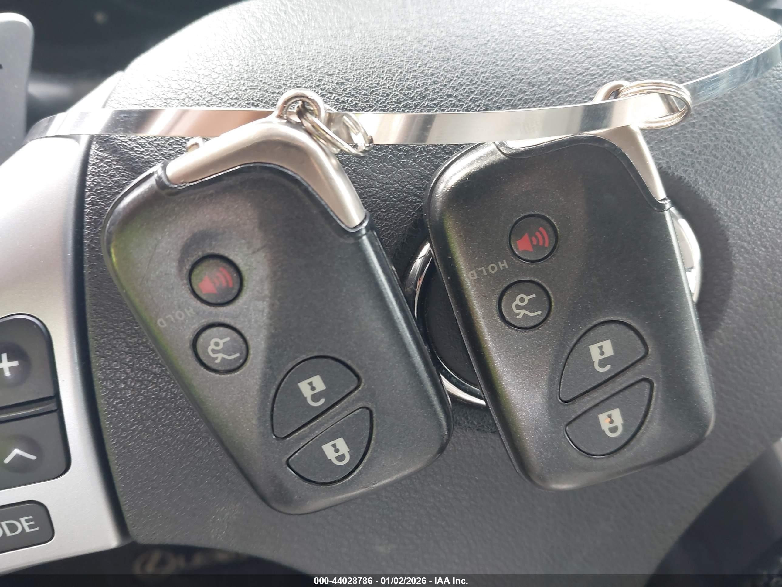 2012 Lexus Is 350c   Blue vin: JTHFE2C26C2508159