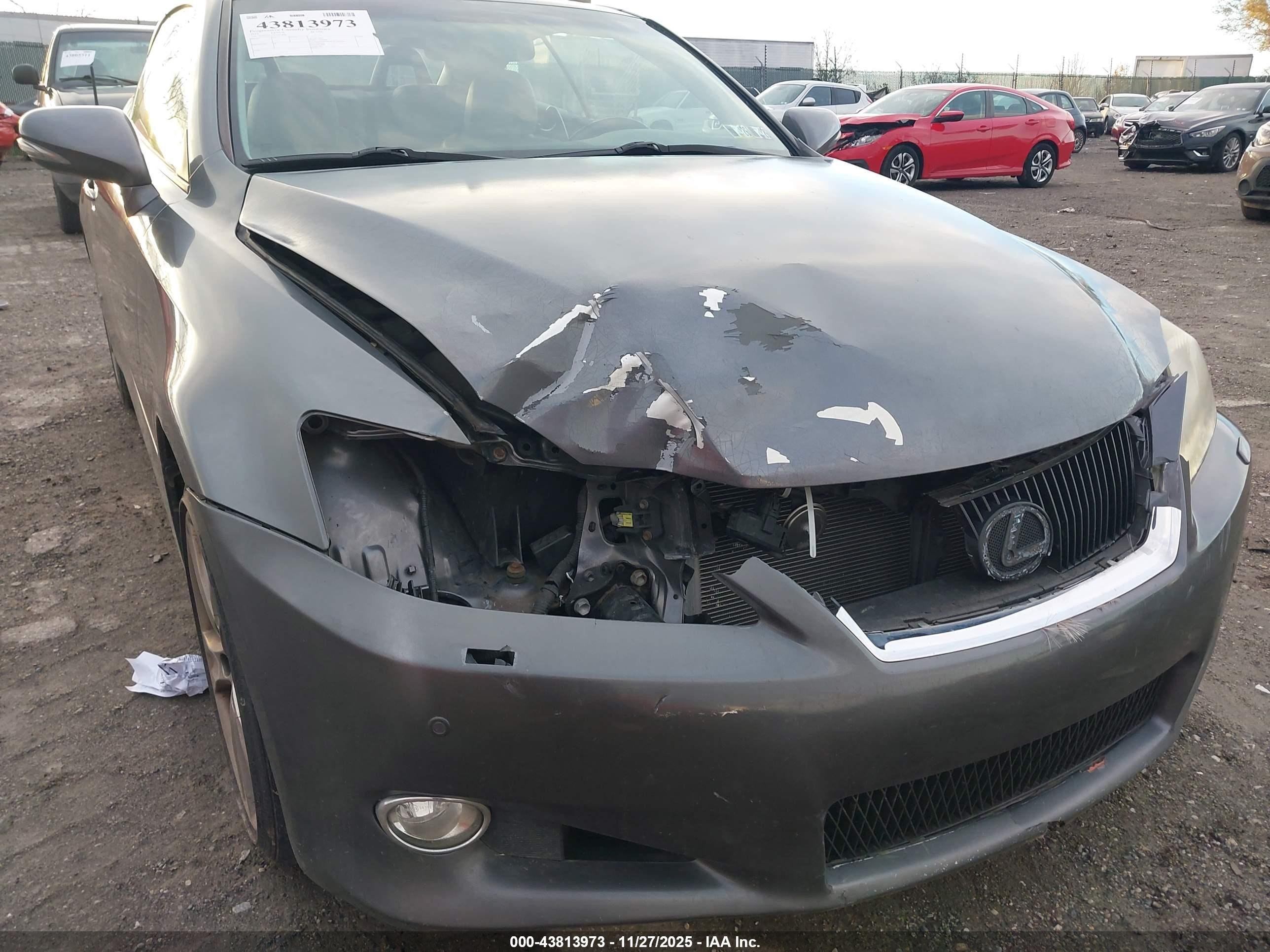 2012 Lexus Is 350c   Серый vin: JTHFE2C27C2507828