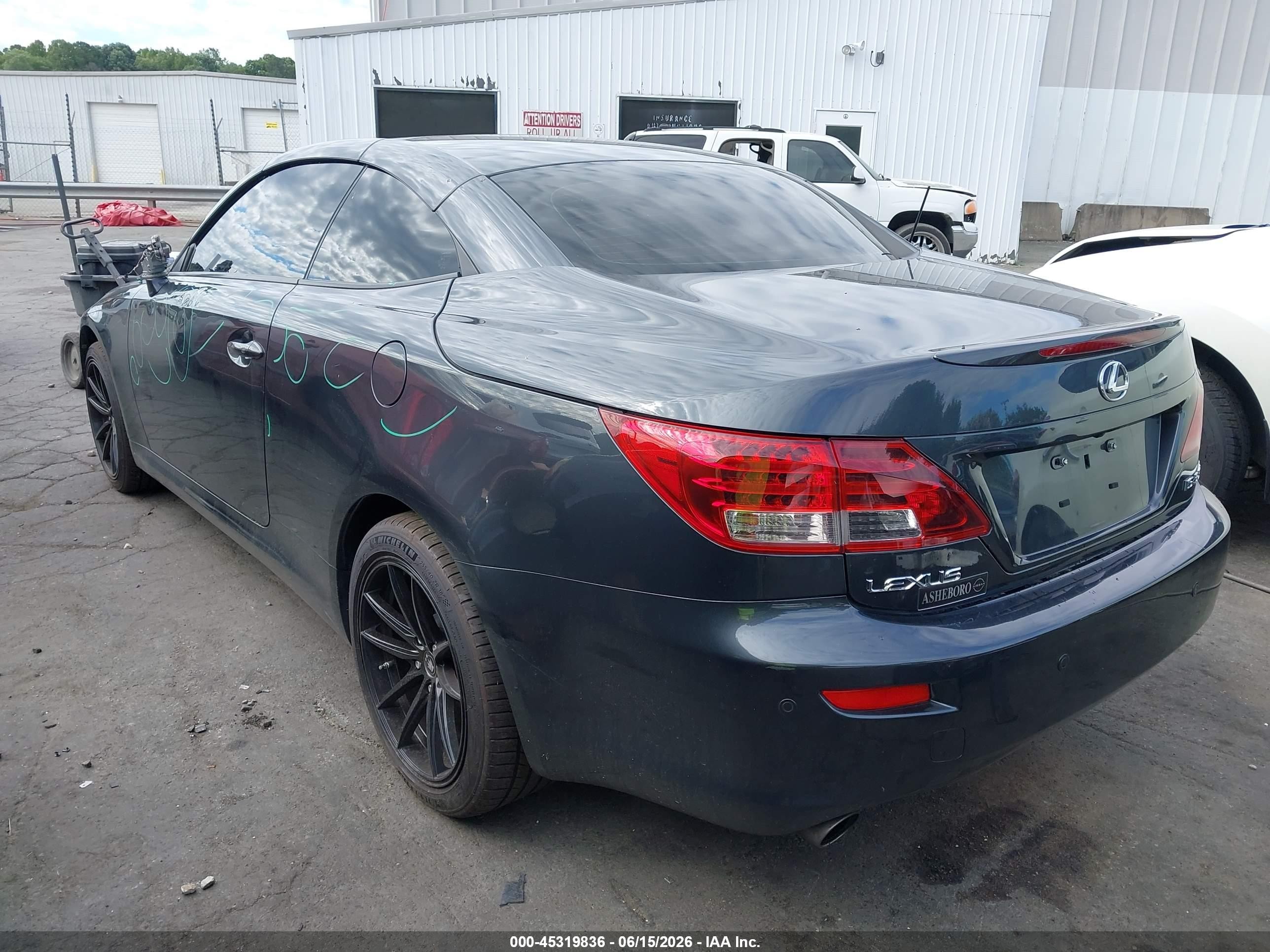 2010 Lexus Is 350c   Gray vin: JTHFE2C28A2504045