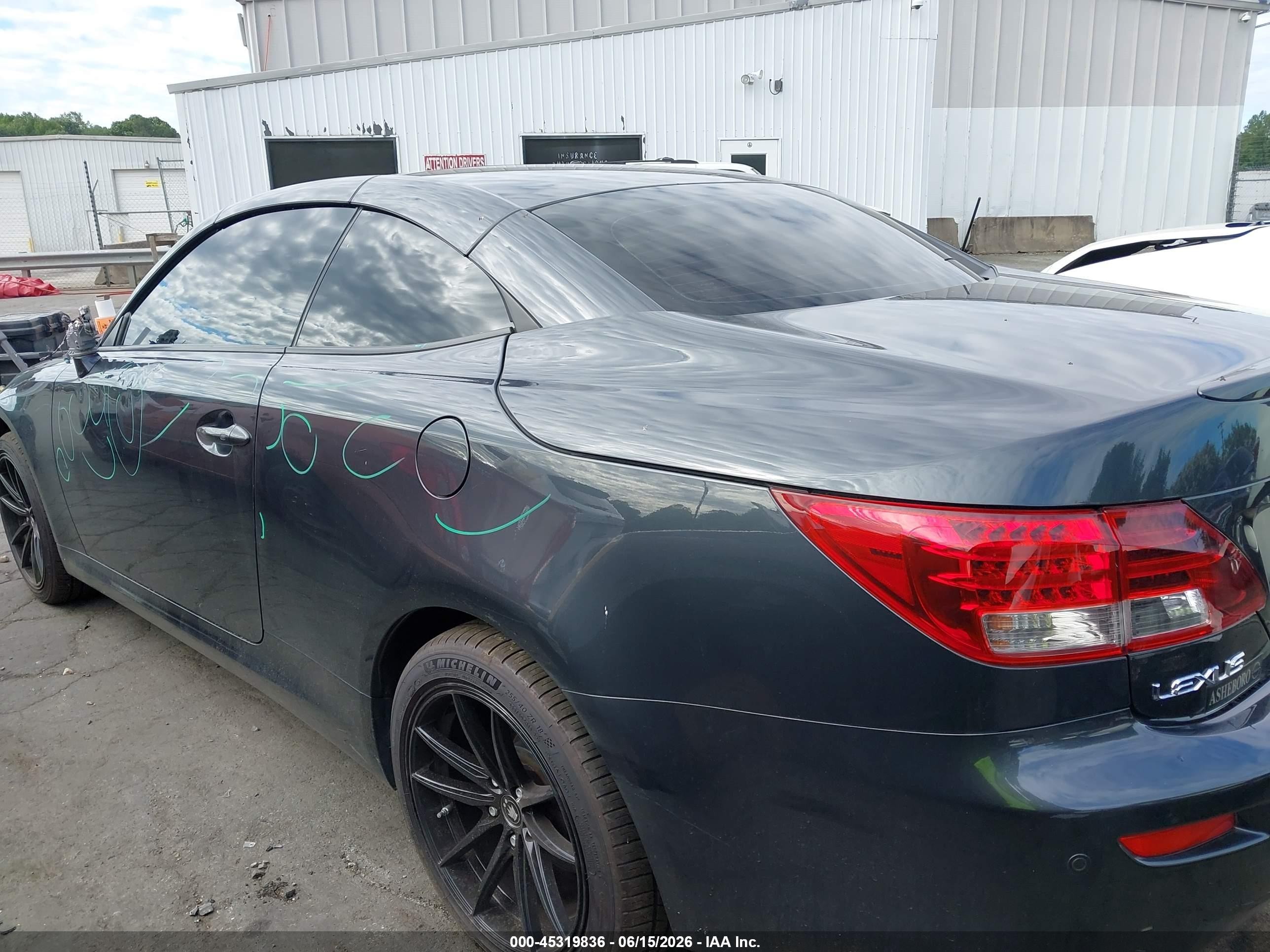 2010 Lexus Is 350c   Gray vin: JTHFE2C28A2504045