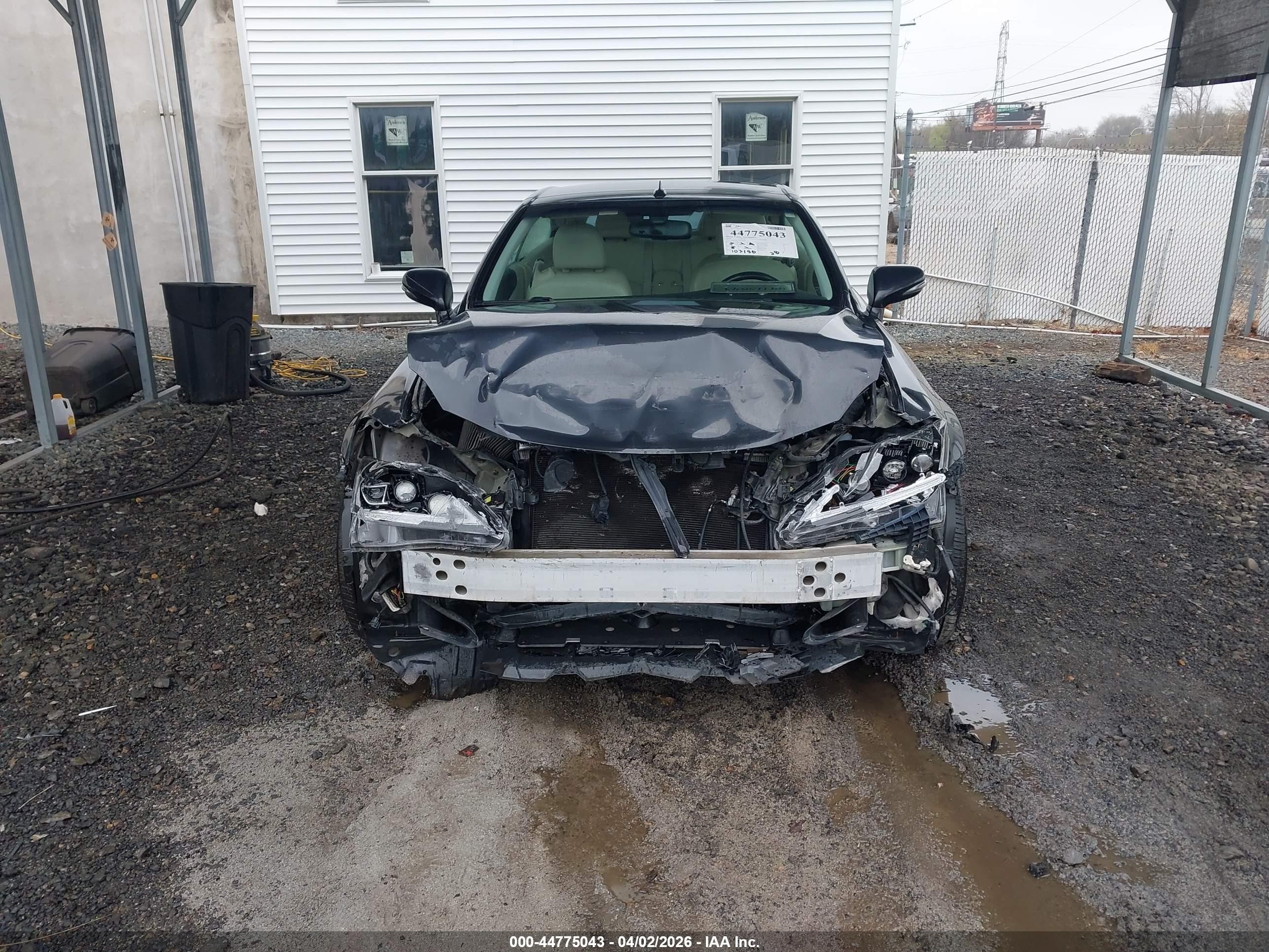 2010 Lexus Is 350c   Синий vin: JTHFE2C28A2504840