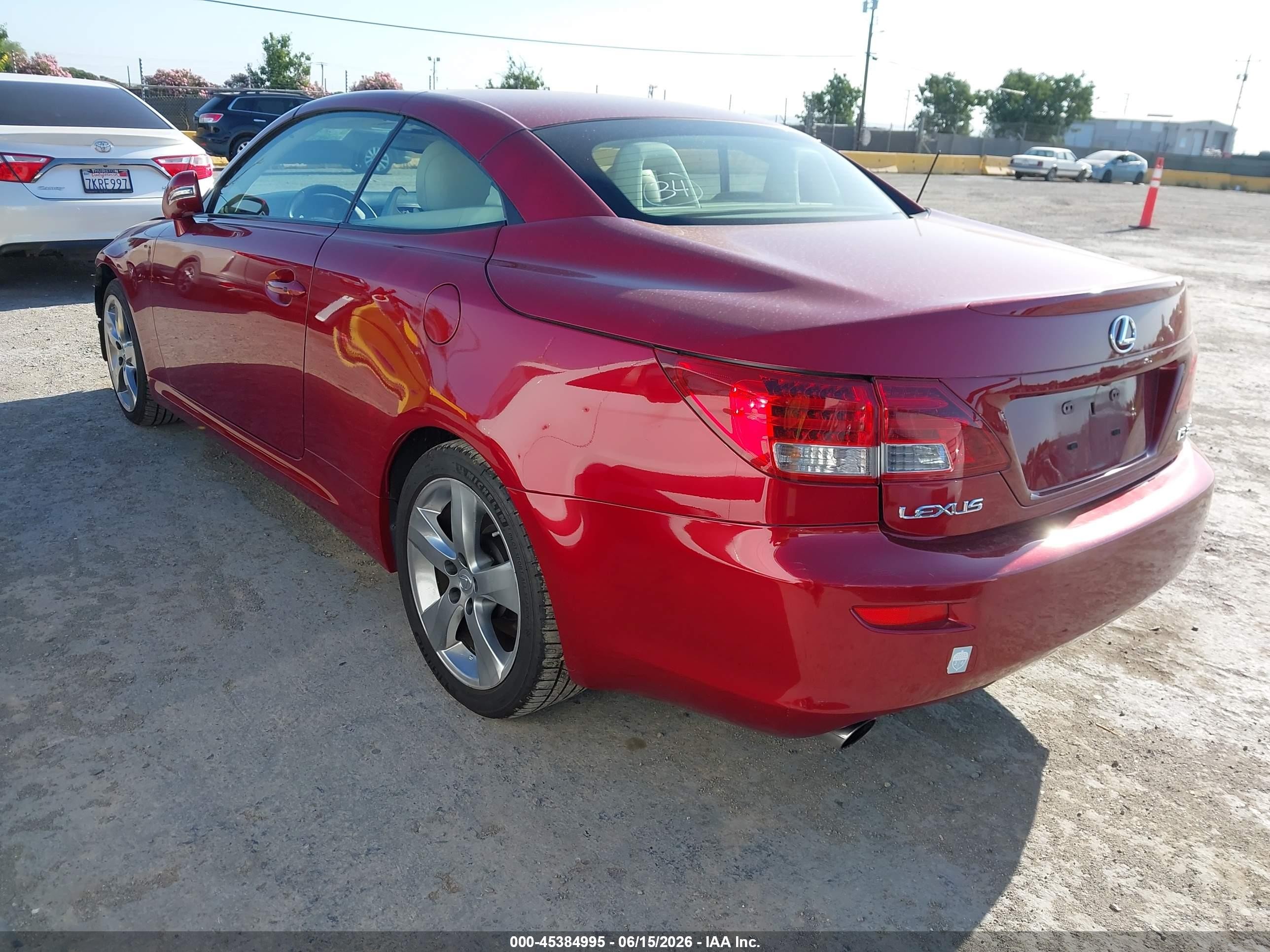 2010 Lexus Is 350c   Красный vin: JTHFE2C29A2500862