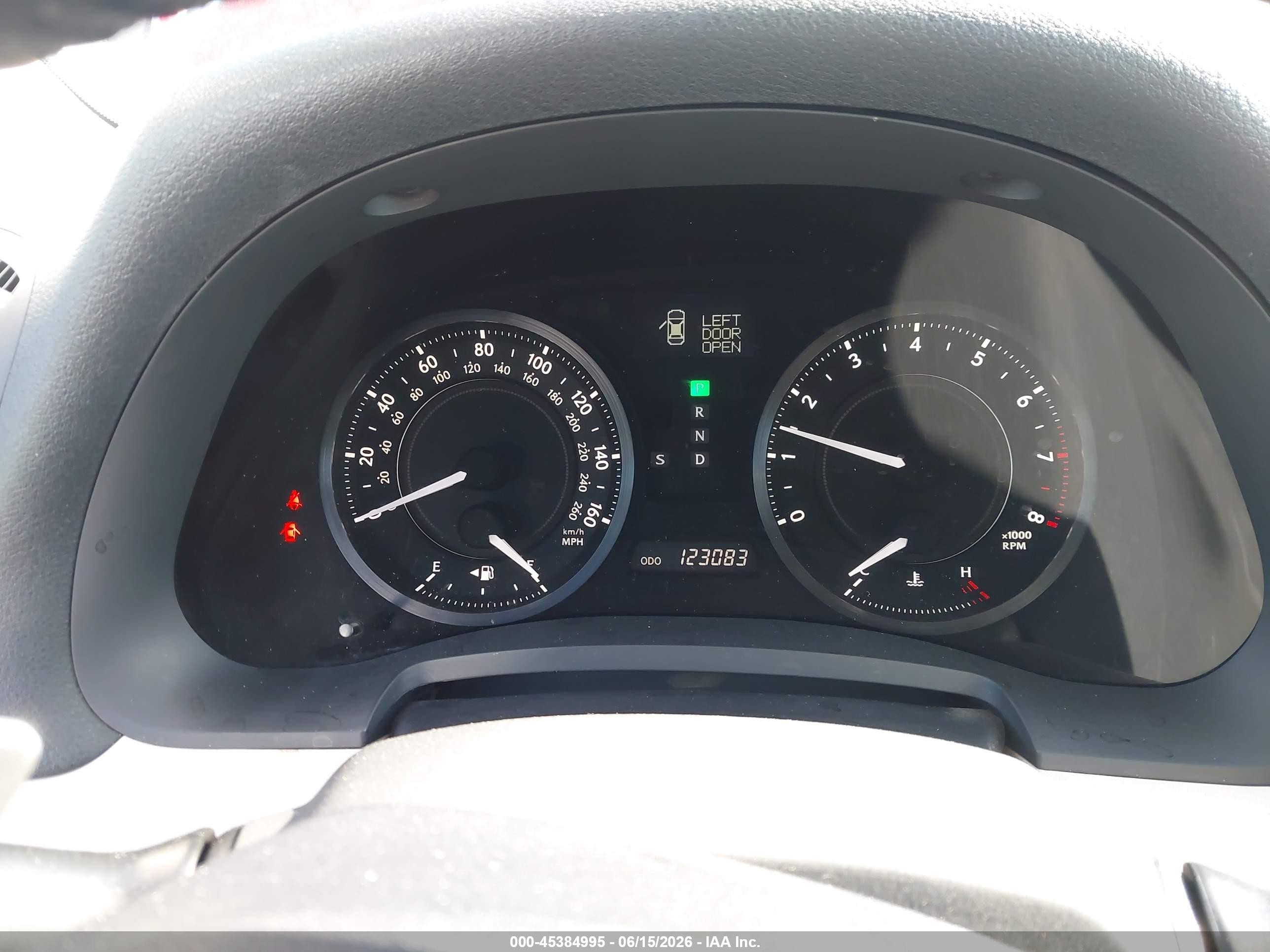 2010 Lexus Is 350c   Красный vin: JTHFE2C29A2500862