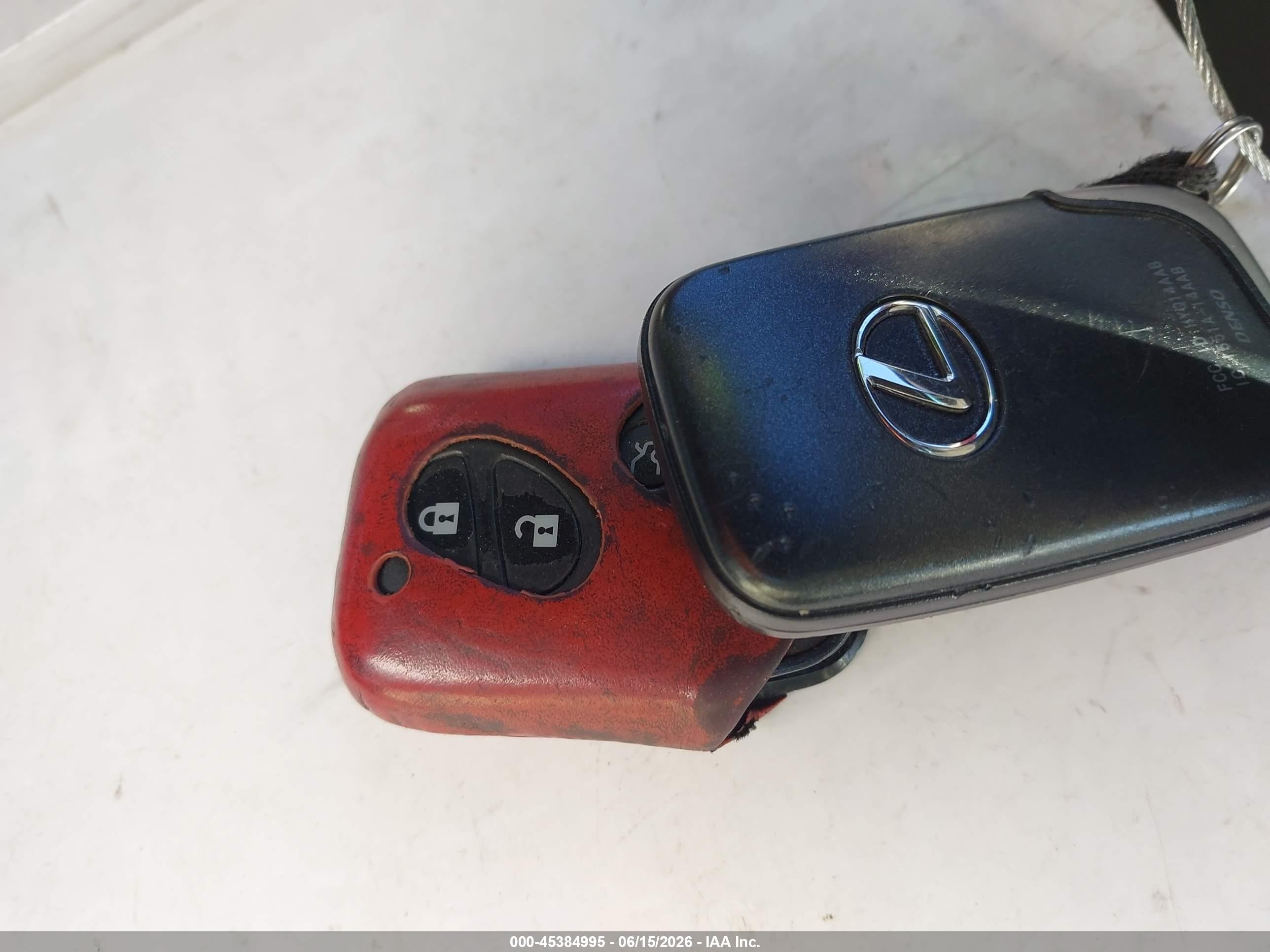 2010 Lexus Is 350c   Красный vin: JTHFE2C29A2500862