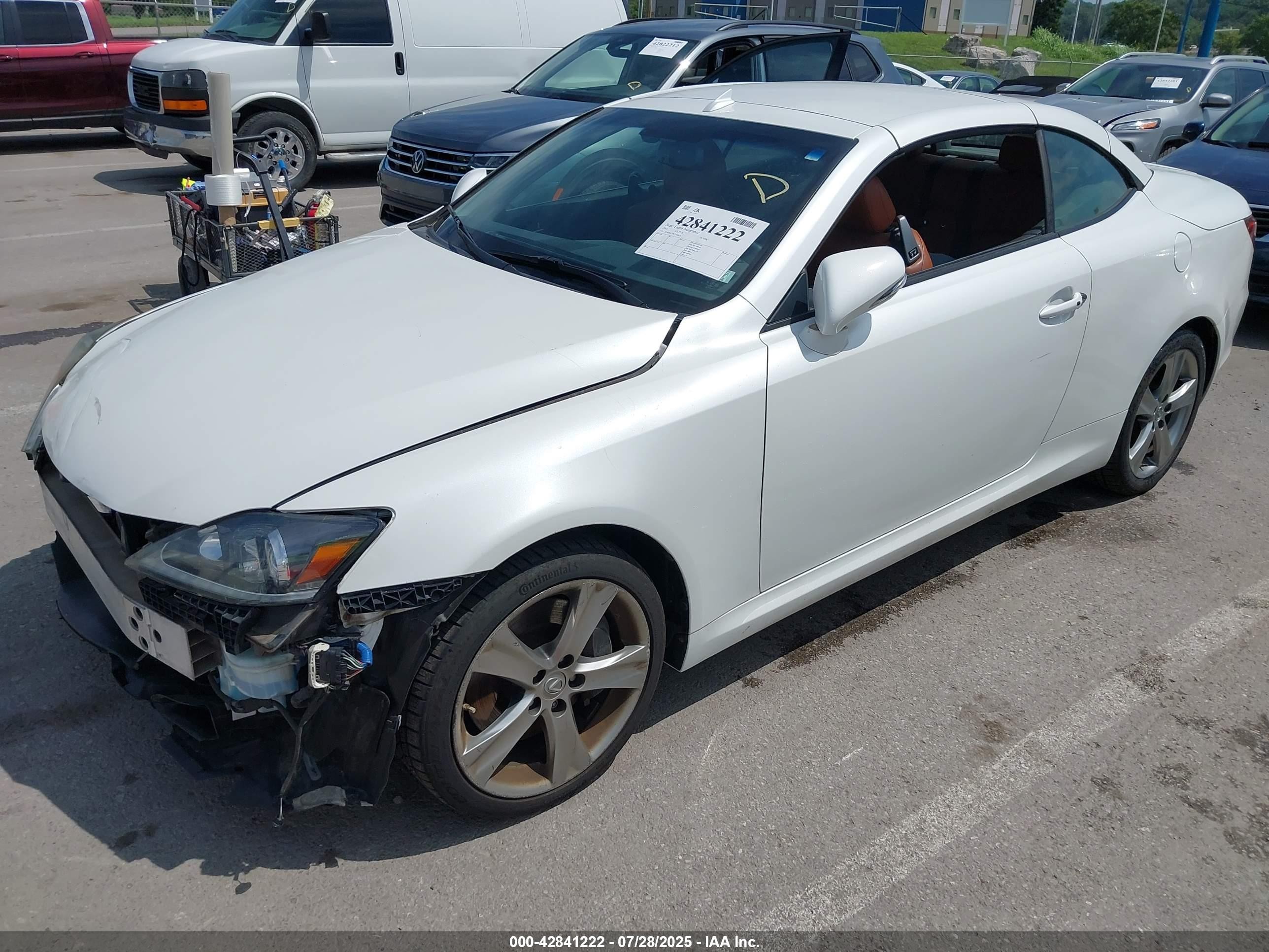 2012 Lexus Is 350c   White vin: JTHFE2C29C2508625