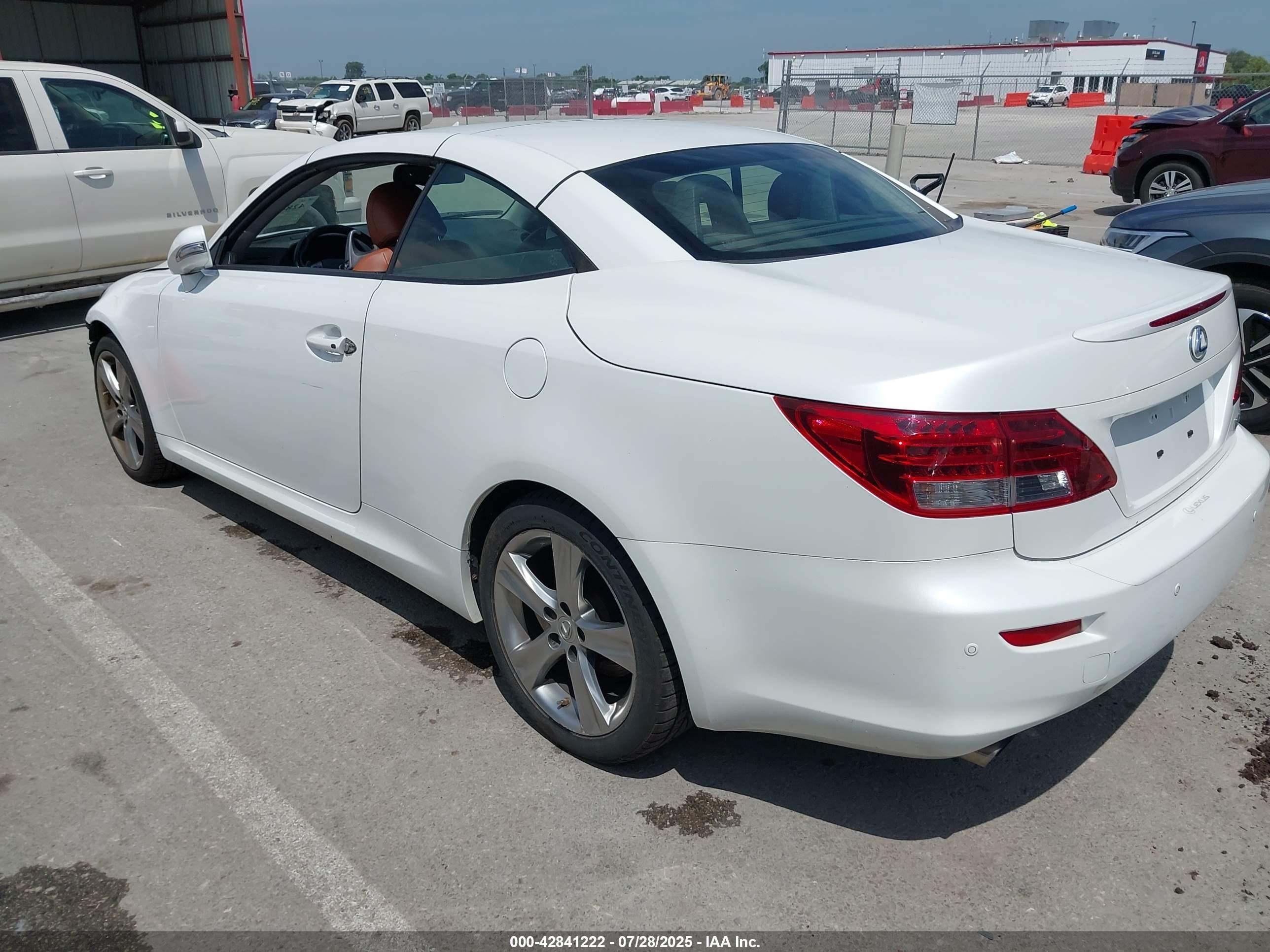 2012 Lexus Is 350c   White vin: JTHFE2C29C2508625