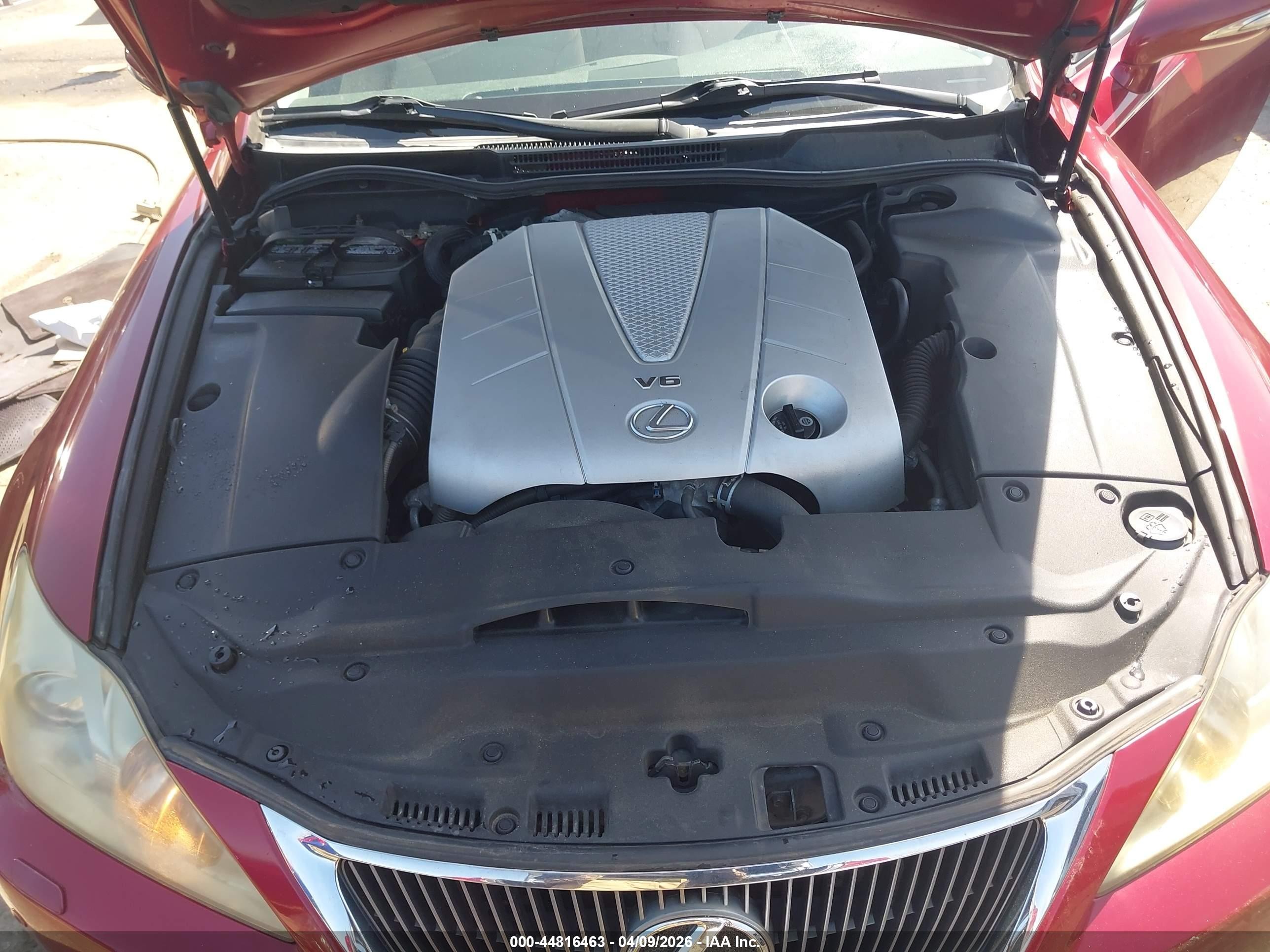 2010 Lexus Is 350c   Red vin: JTHFE2C2XA2502166