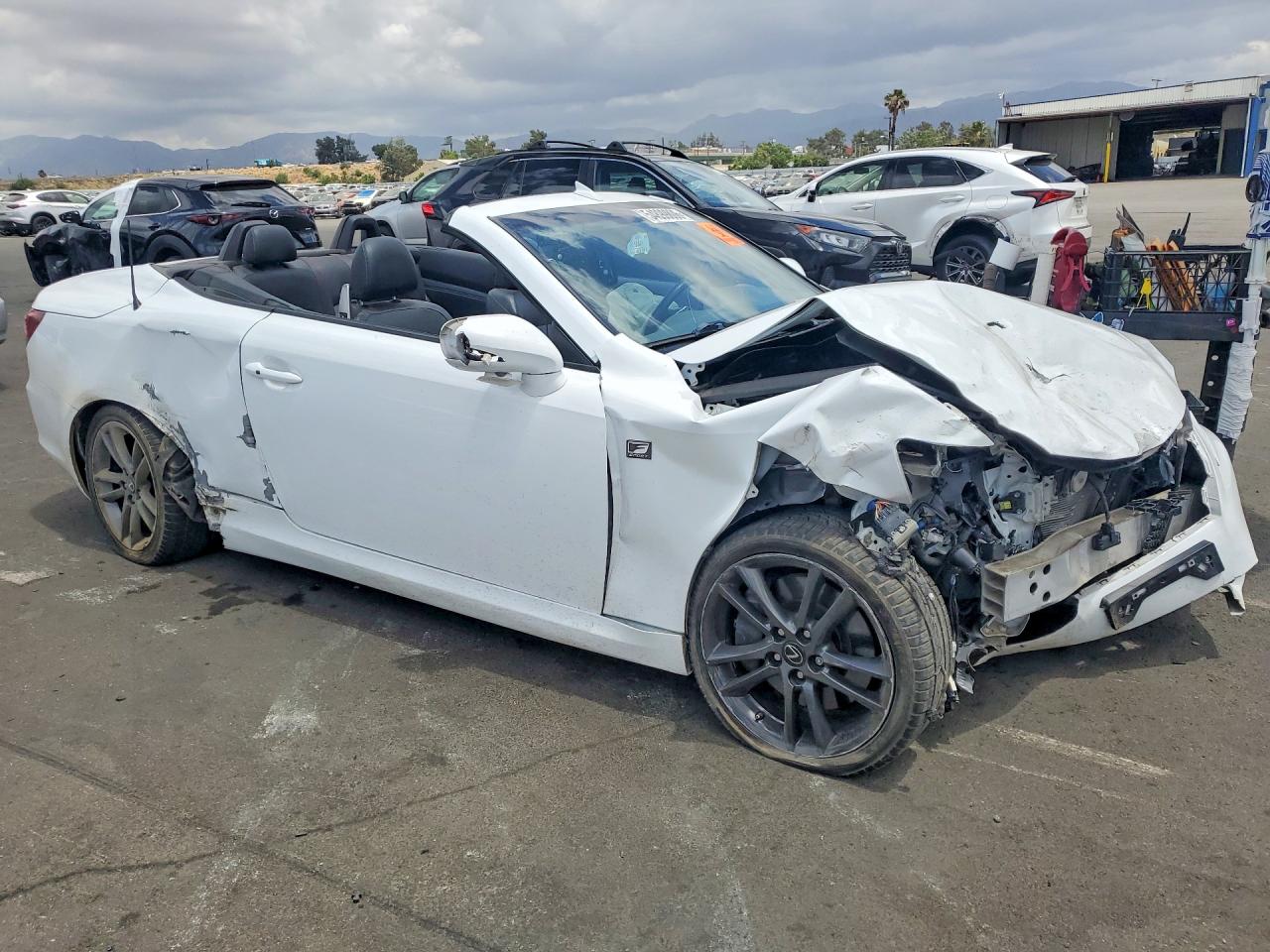 2014 Lexus Is 350 White vin: JTHFE2C2XE2510497