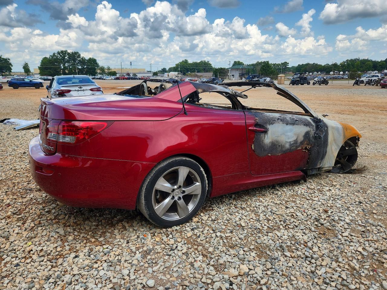 2010 Lexus Is 250c Base Red vin: JTHFF2C20A2508460