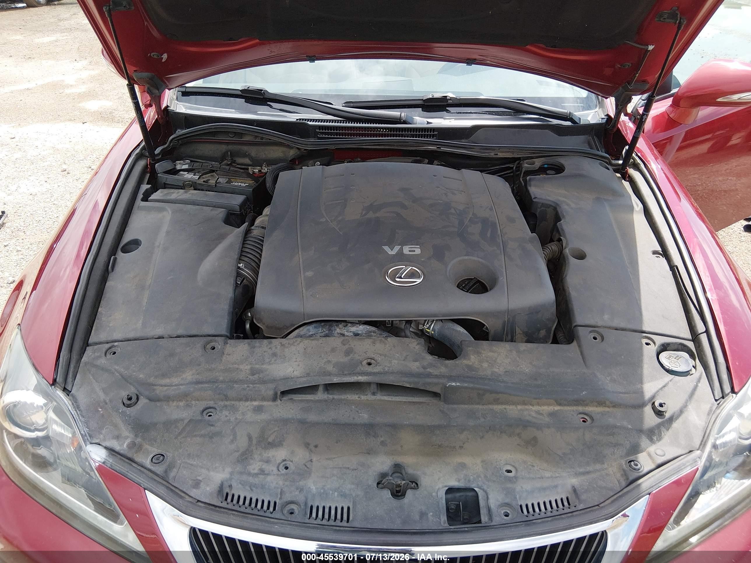 2012 Lexus Is 250c   Red vin: JTHFF2C20C2525634