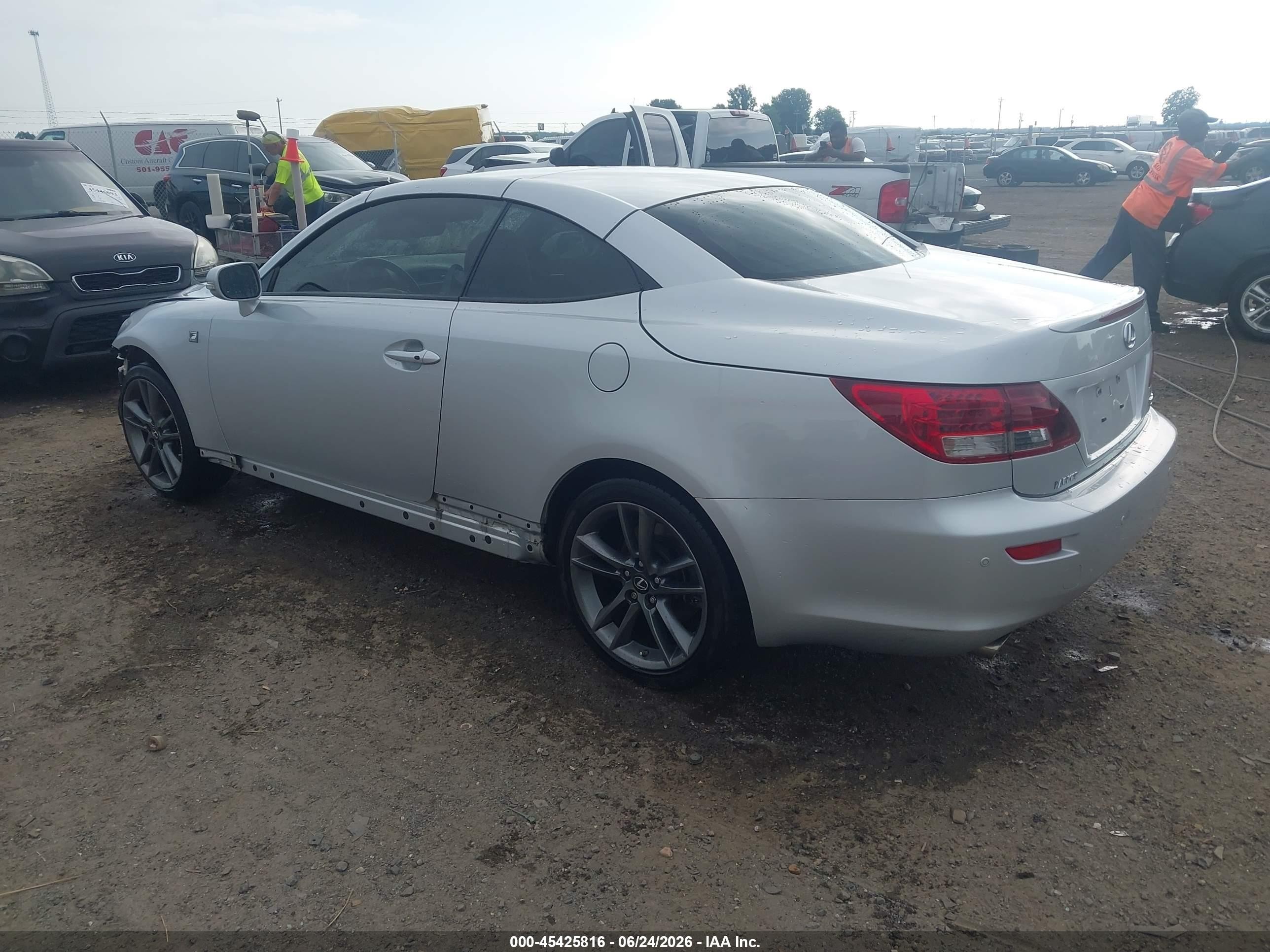 2014 Lexus Is 250c   Silver vin: JTHFF2C20E2529816