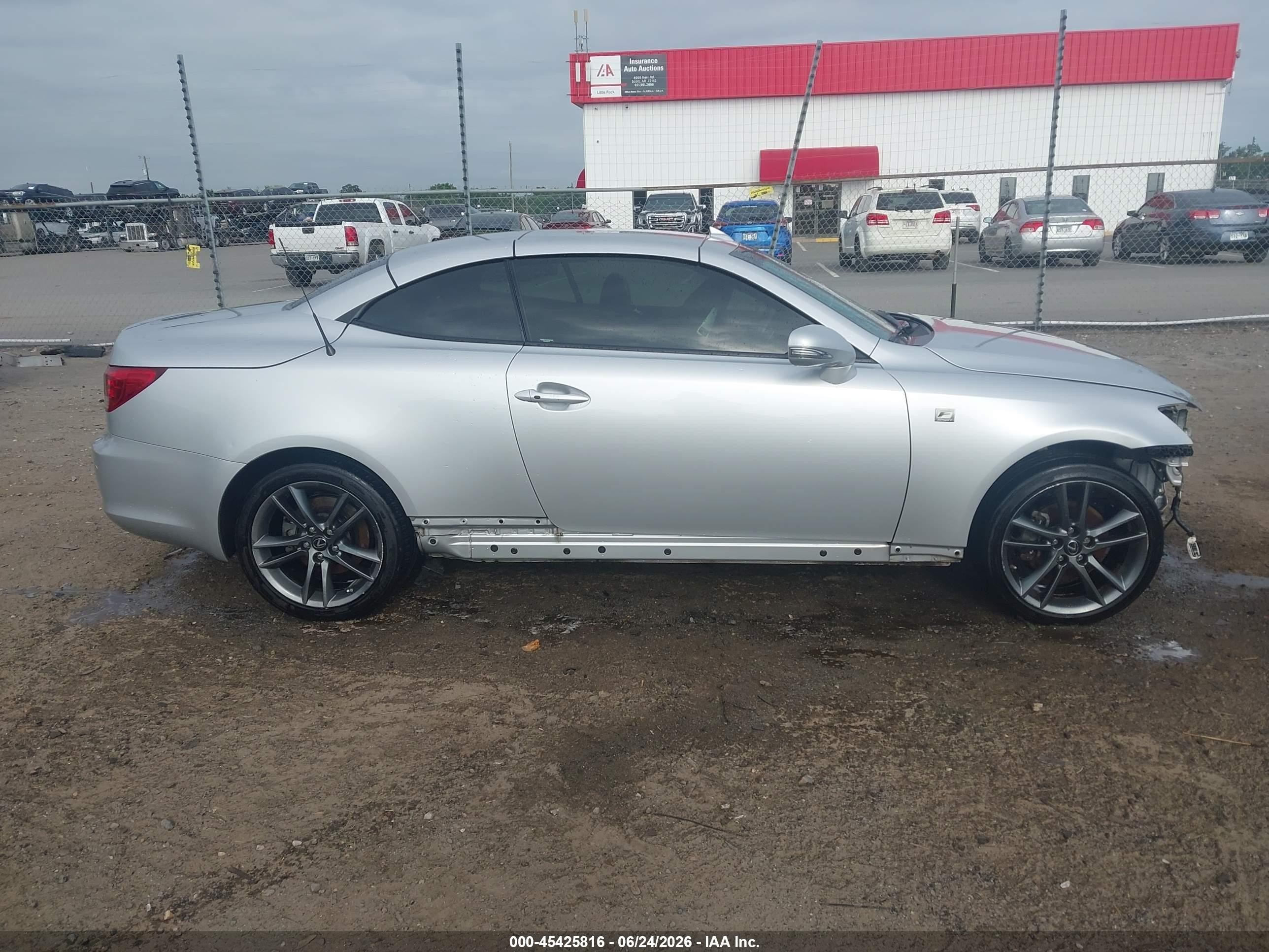 2014 Lexus Is 250c   Silver vin: JTHFF2C20E2529816