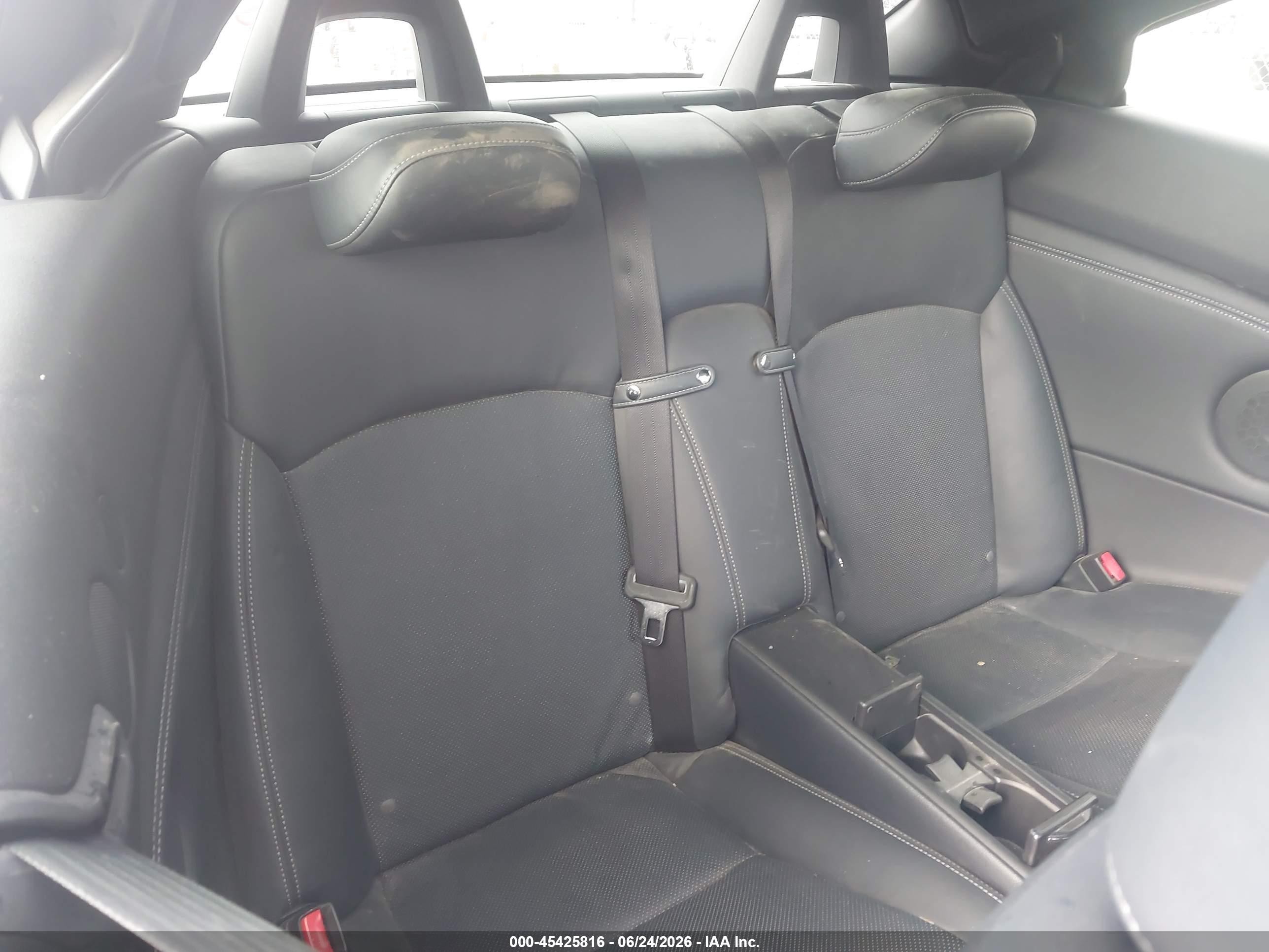 2014 Lexus Is 250c   Silver vin: JTHFF2C20E2529816