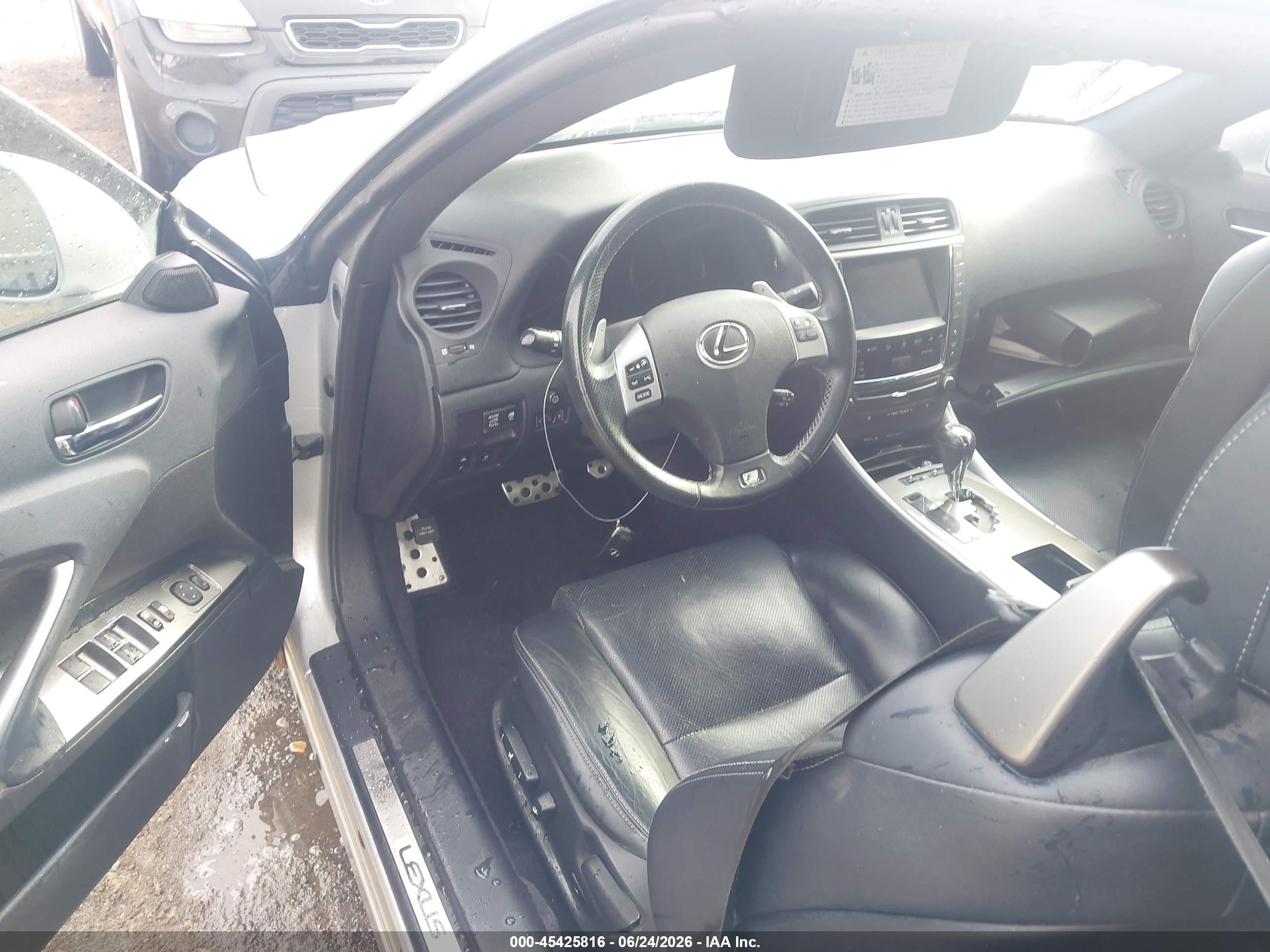 2014 Lexus Is 250c   Silver vin: JTHFF2C20E2529816