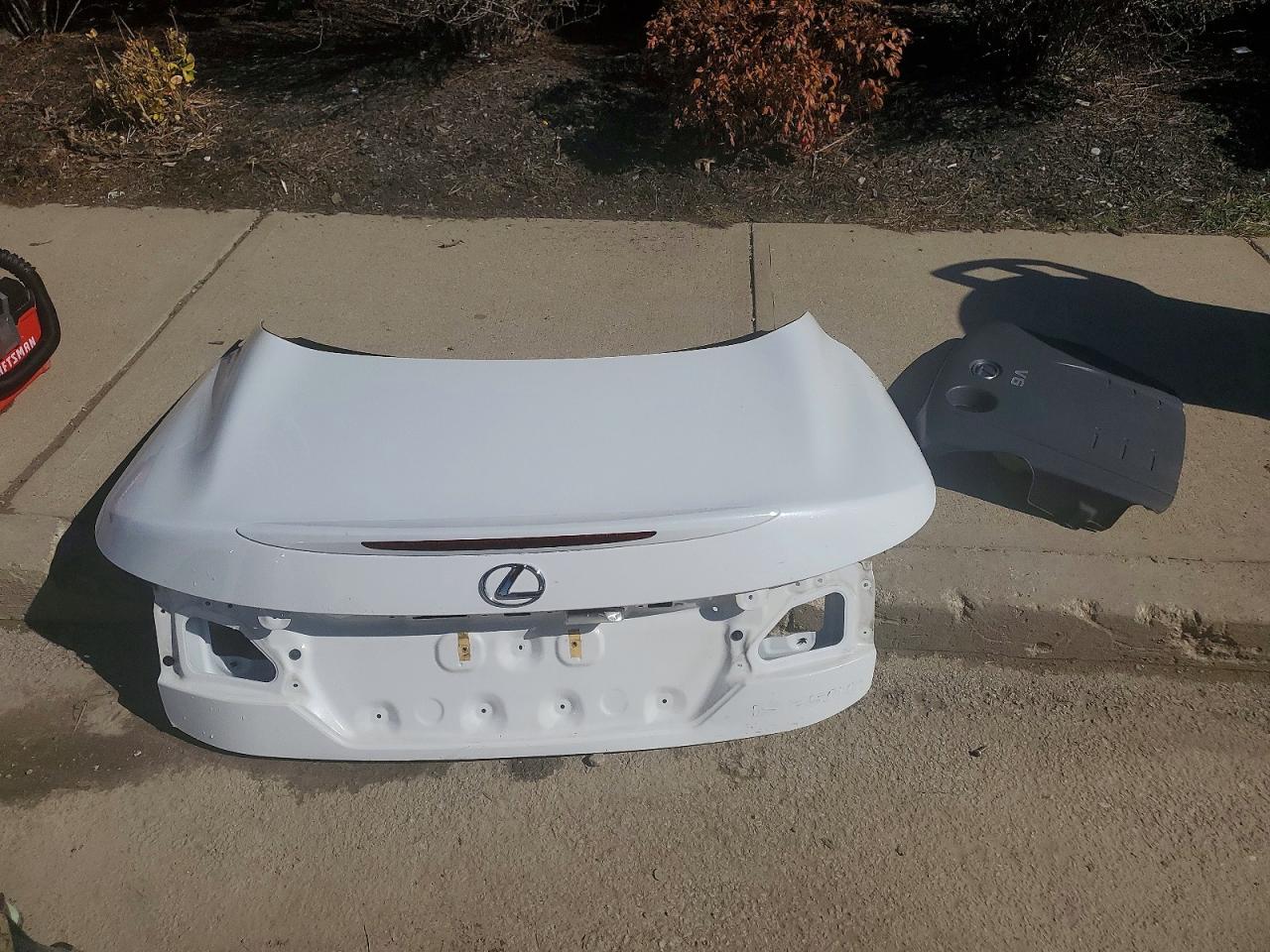 2014 Lexus Is 250c Base White vin: JTHFF2C20E2530190