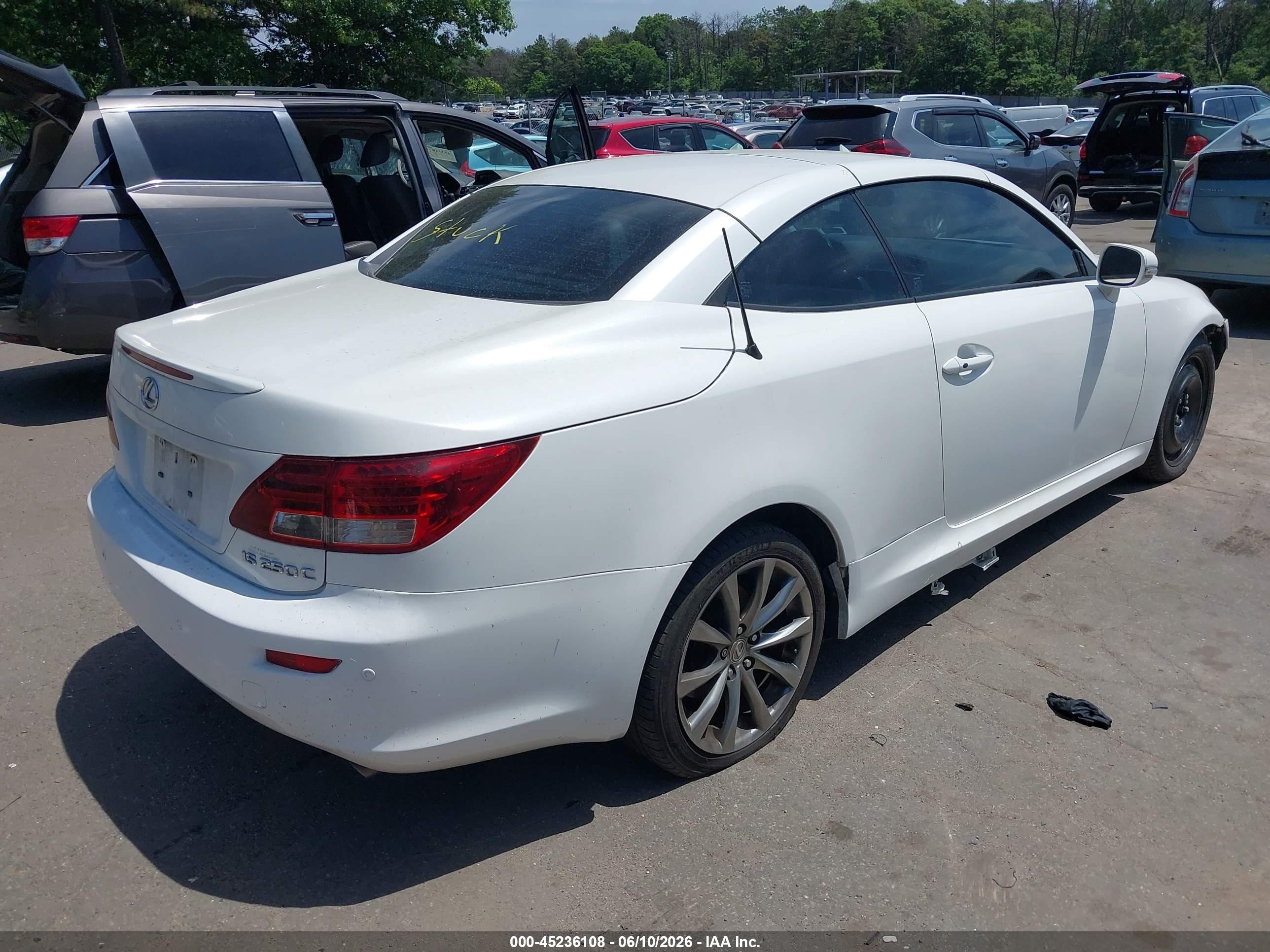 2015 Lexus Is 250c   White vin: JTHFF2C21F2532662