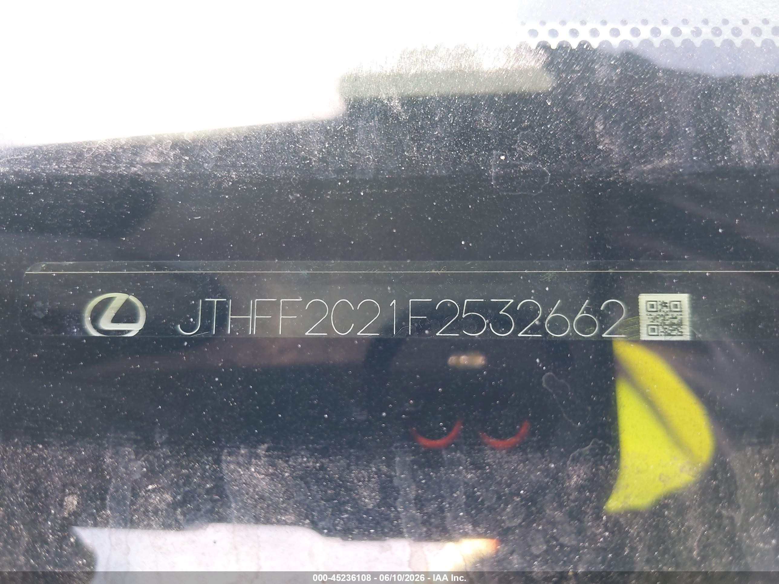 2015 Lexus Is 250c   White vin: JTHFF2C21F2532662