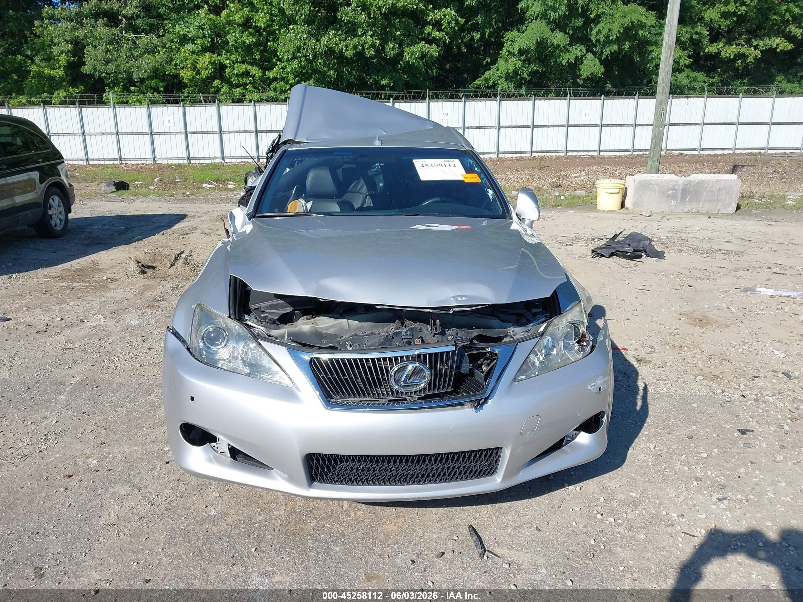 2010 Lexus Is 250c   Silver vin: JTHFF2C22A2510940