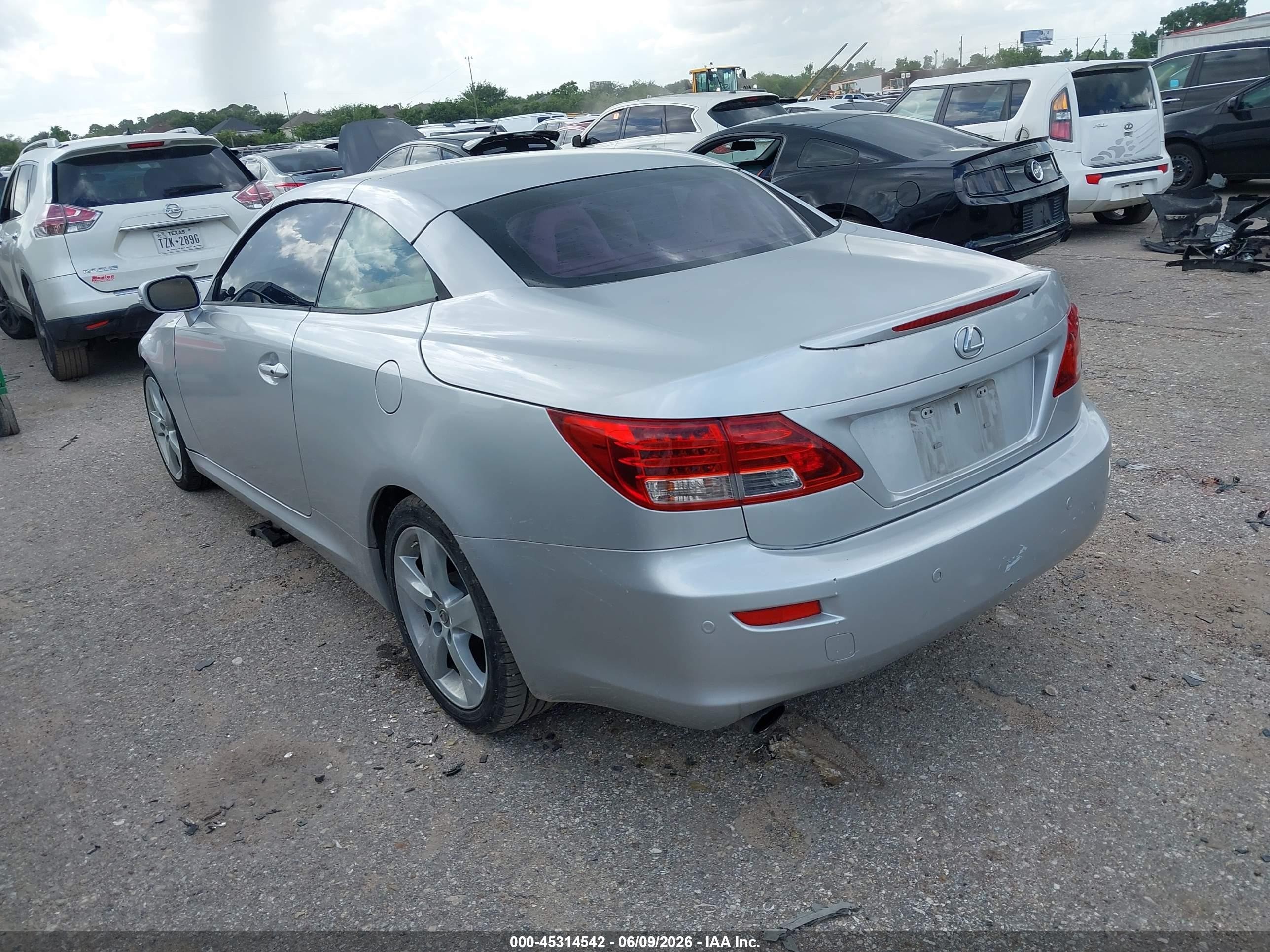 2010 Lexus Is 250c   Silver vin: JTHFF2C22A2513661