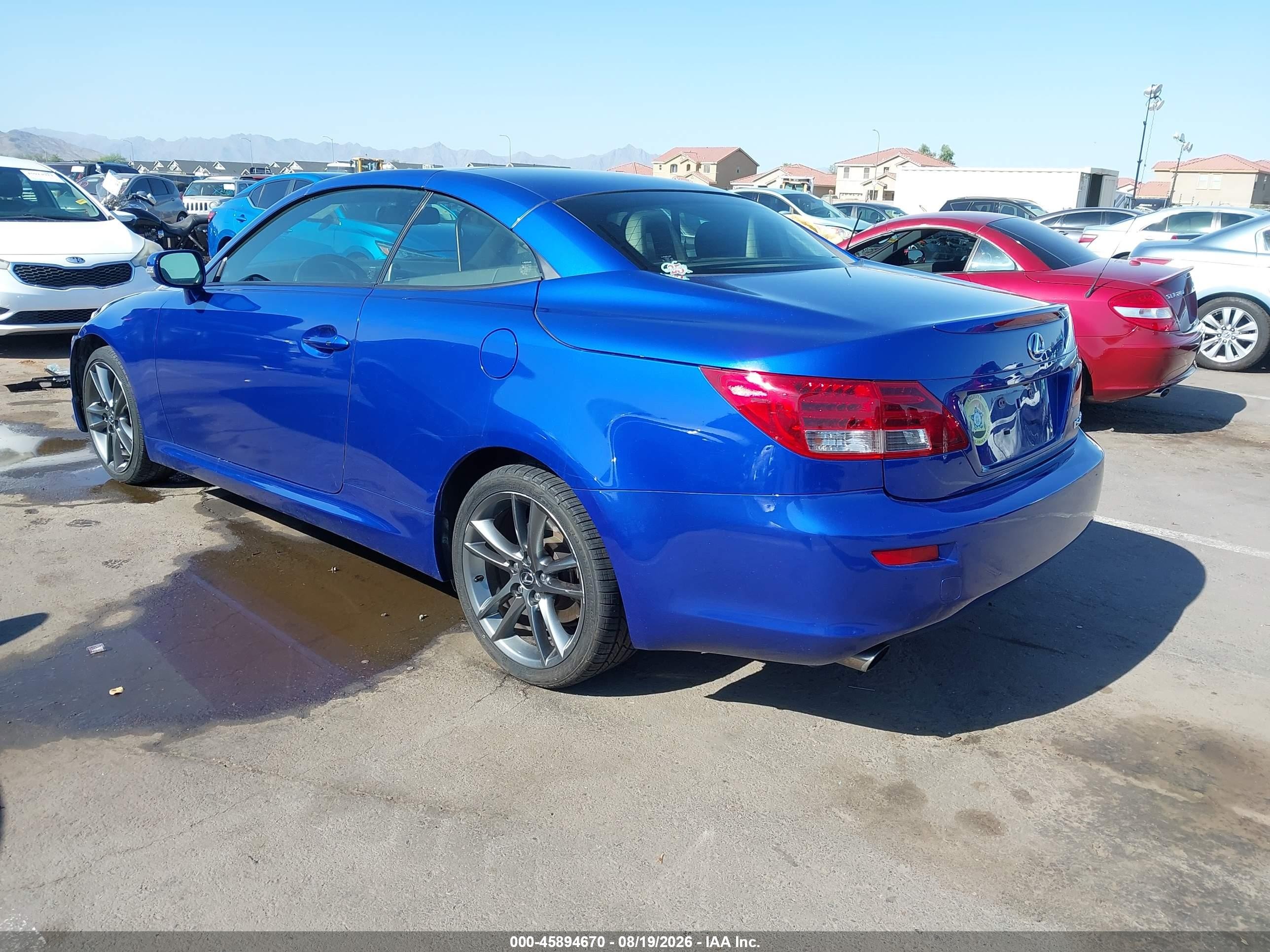 2015 Lexus Is 250c Blue vin: JTHFF2C22F2533271