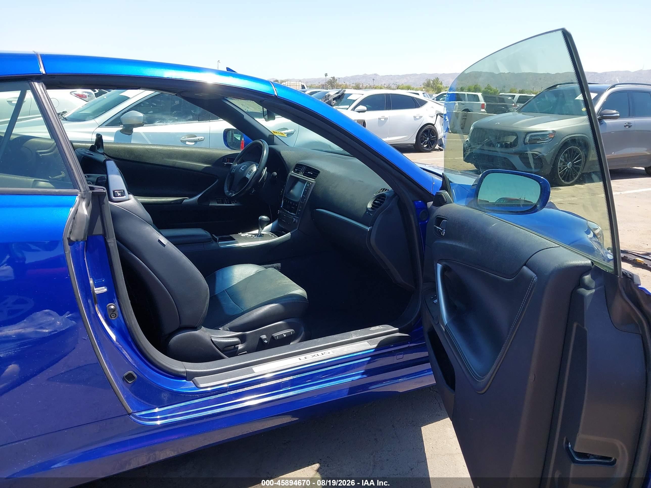 2015 Lexus Is 250c Blue vin: JTHFF2C22F2533271
