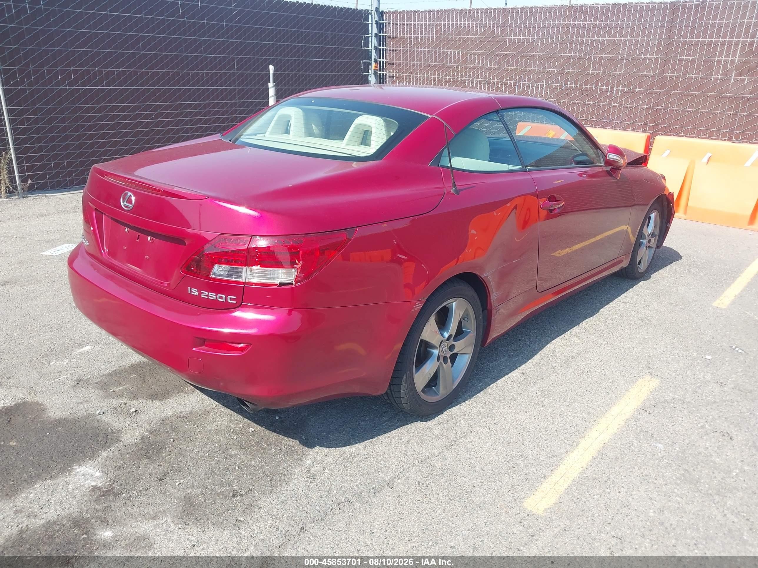 2010 Lexus Is 250c   Maroon vin: JTHFF2C23A2503544