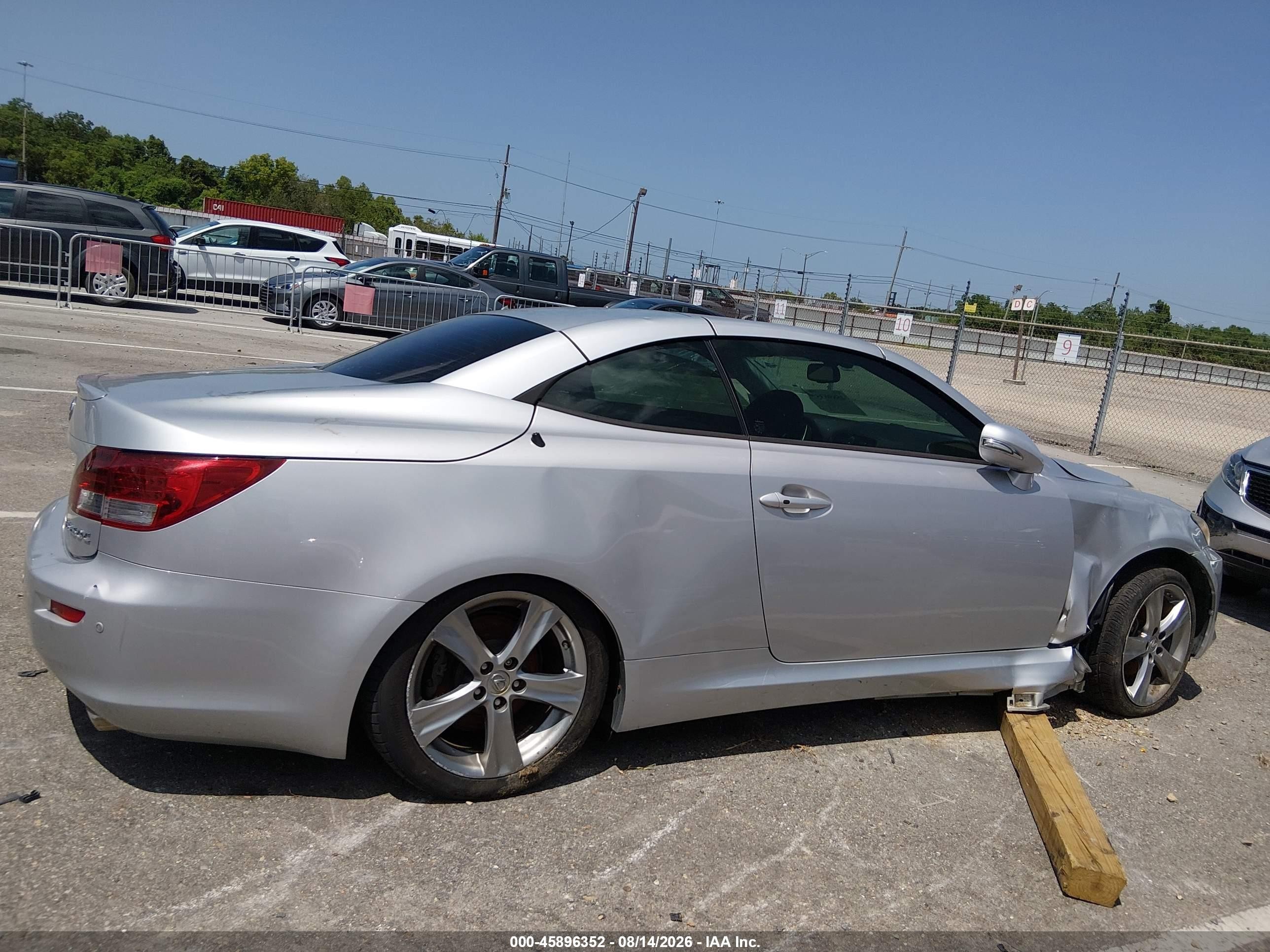 2012 Lexus Is 250c   Silver vin: JTHFF2C23C2526051