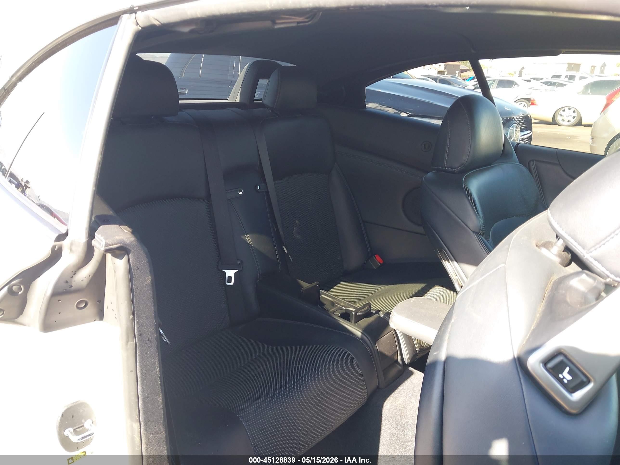 2013 Lexus Is 250c   White vin: JTHFF2C23D2526617