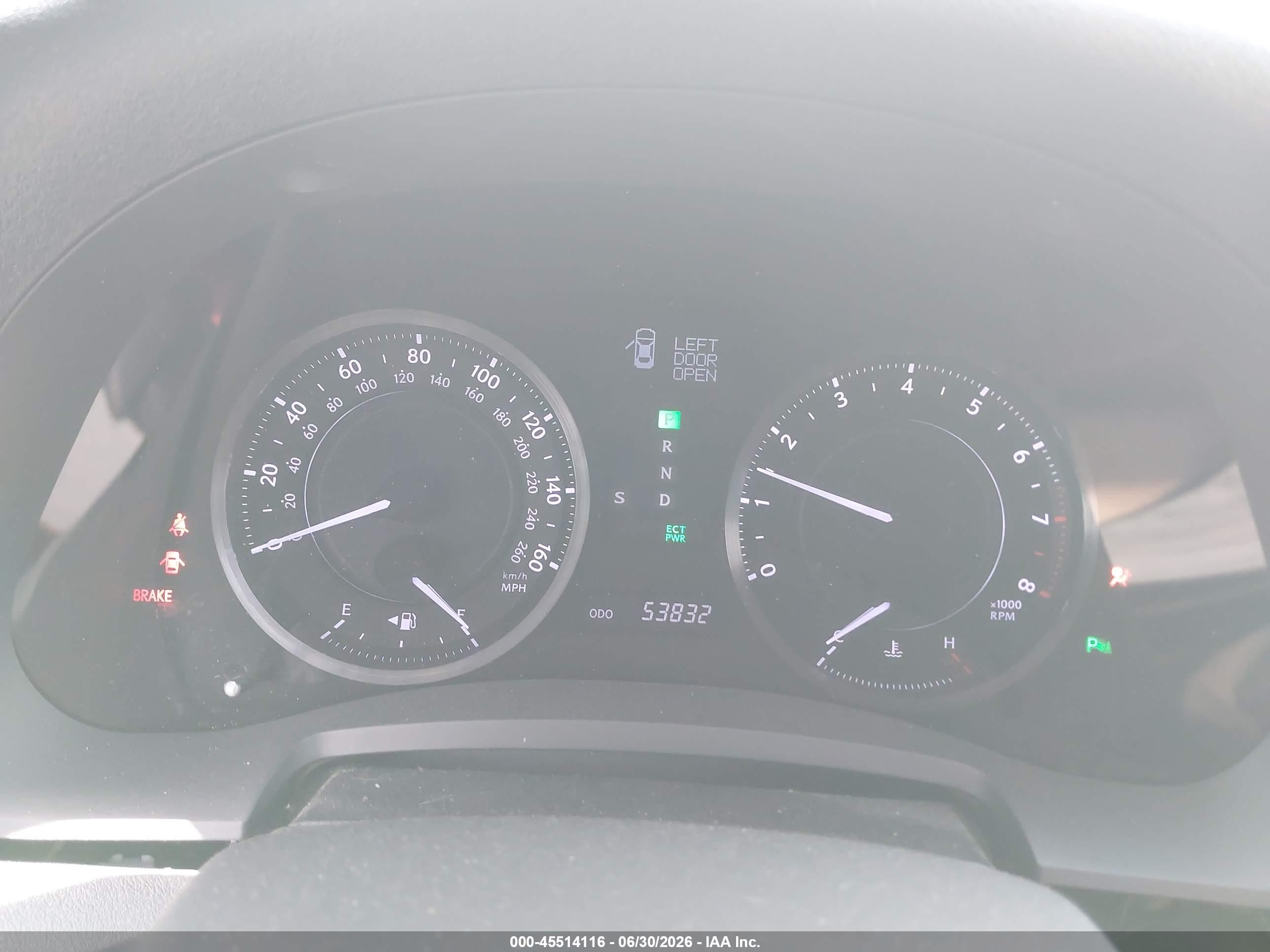 2015 Lexus Is 250c   White vin: JTHFF2C23F2532064