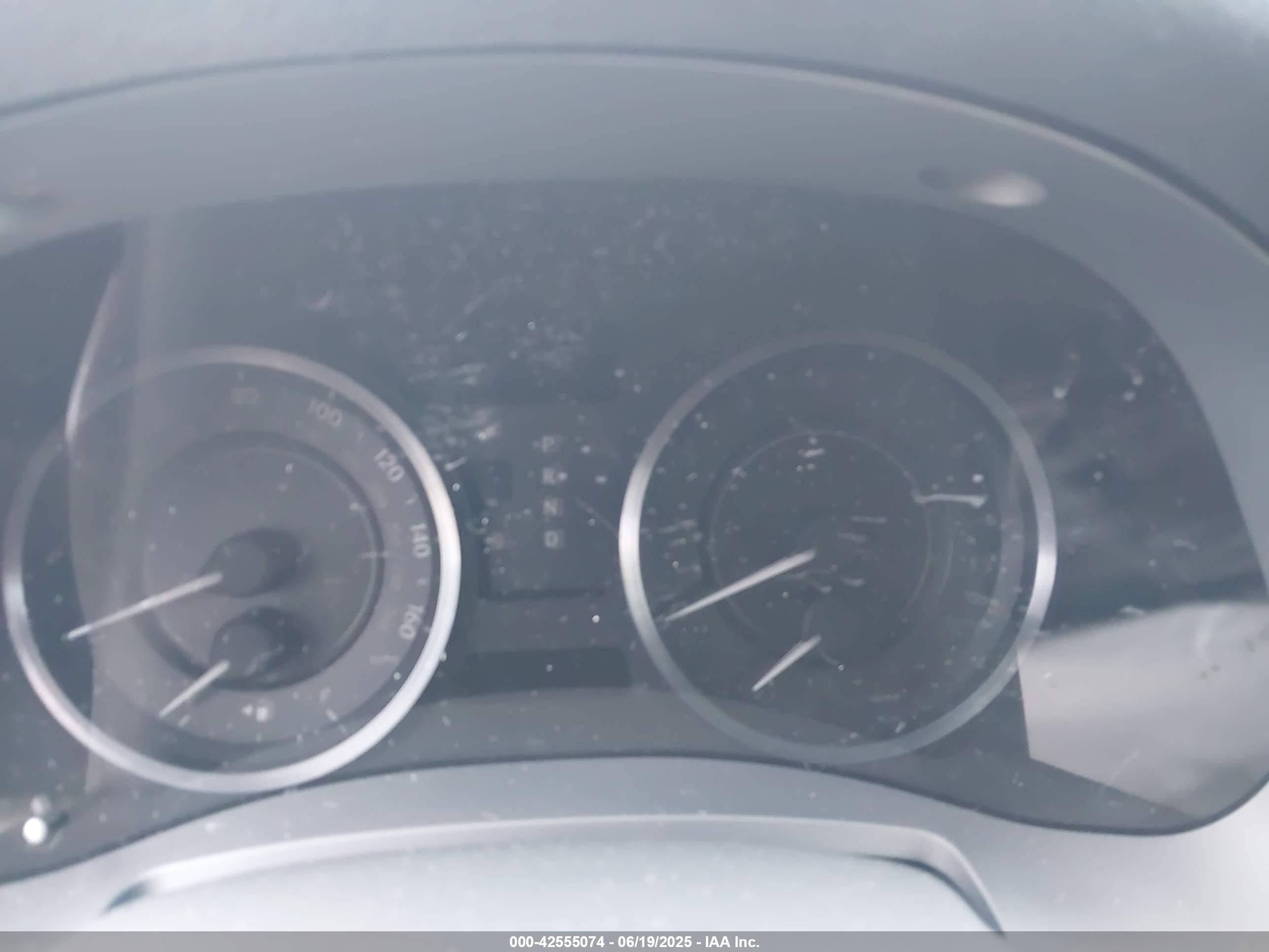 2015 Lexus Is 250c   Silver vin: JTHFF2C23F2533277