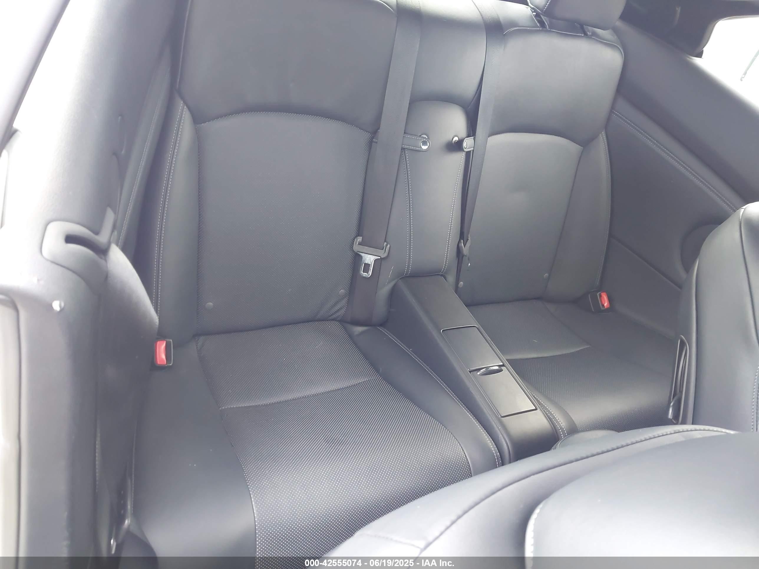 2015 Lexus Is 250c   Silver vin: JTHFF2C23F2533277