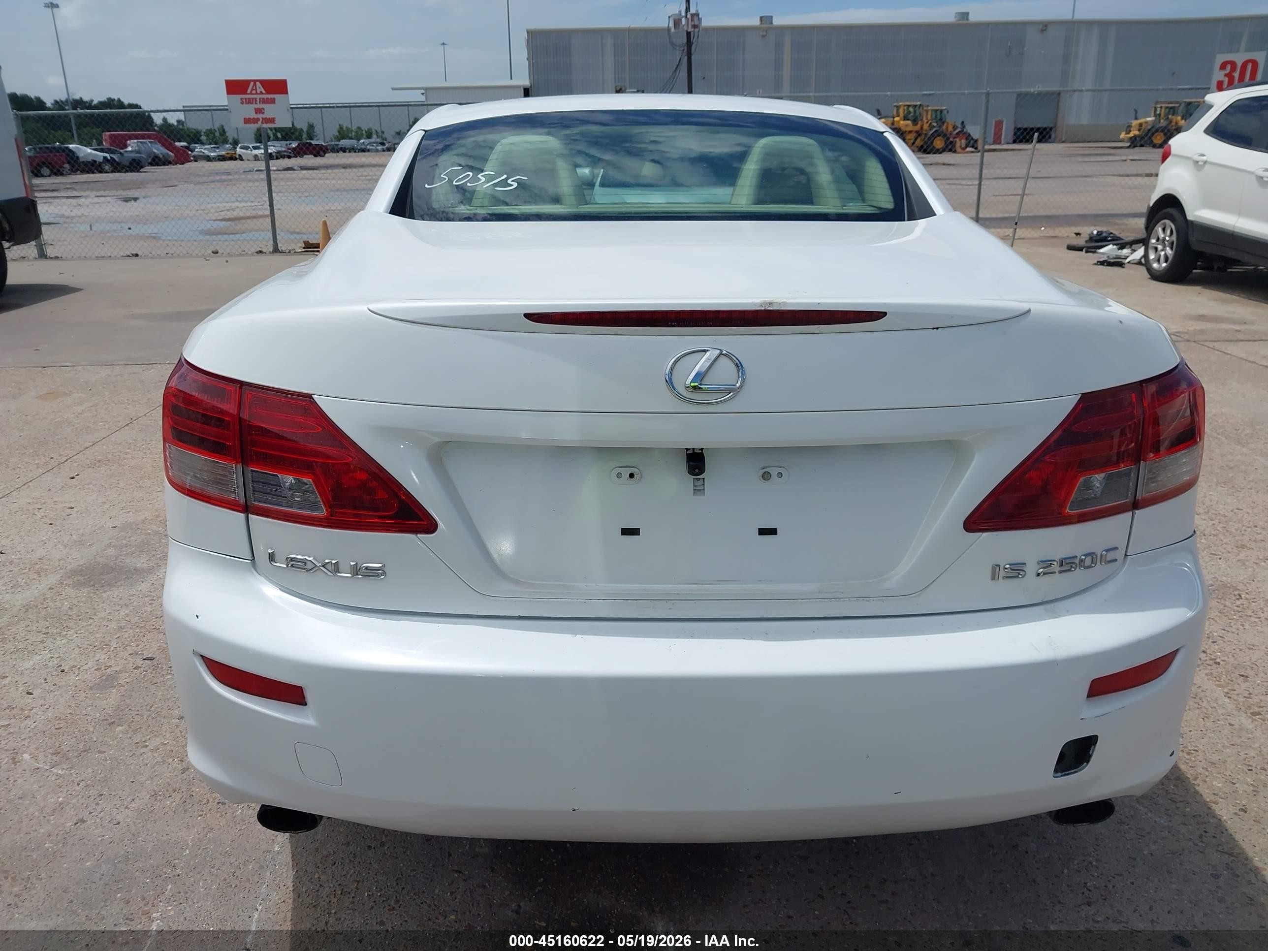 2010 Lexus Is 250c   White vin: JTHFF2C24A2503522