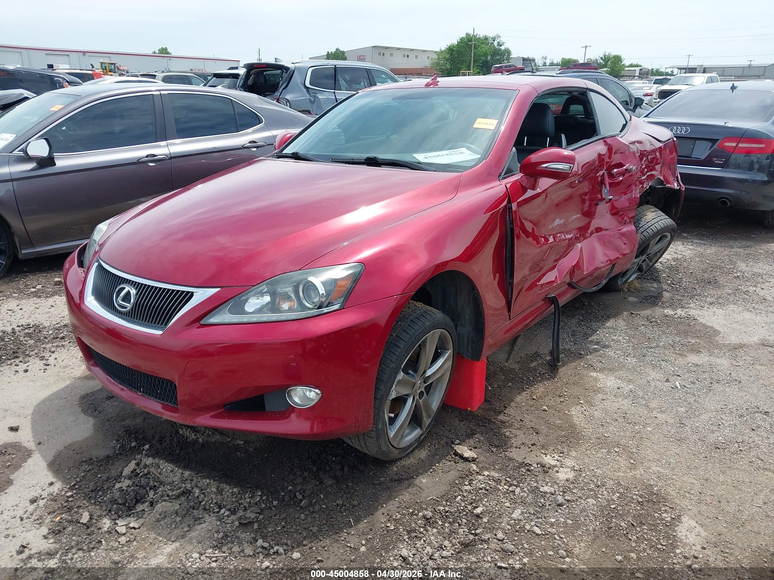 2012 Lexus Is 250c   Maroon vin: JTHFF2C24C2521876