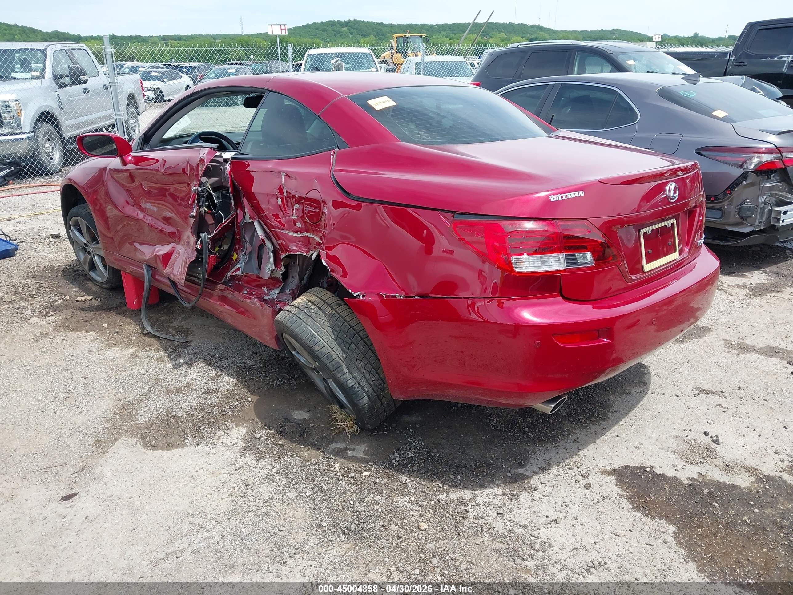 2012 Lexus Is 250c   Maroon vin: JTHFF2C24C2521876