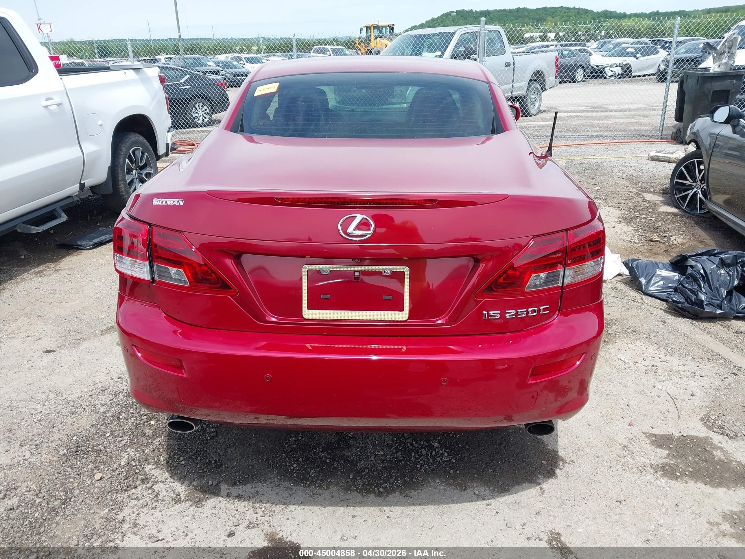 2012 Lexus Is 250c   Maroon vin: JTHFF2C24C2521876