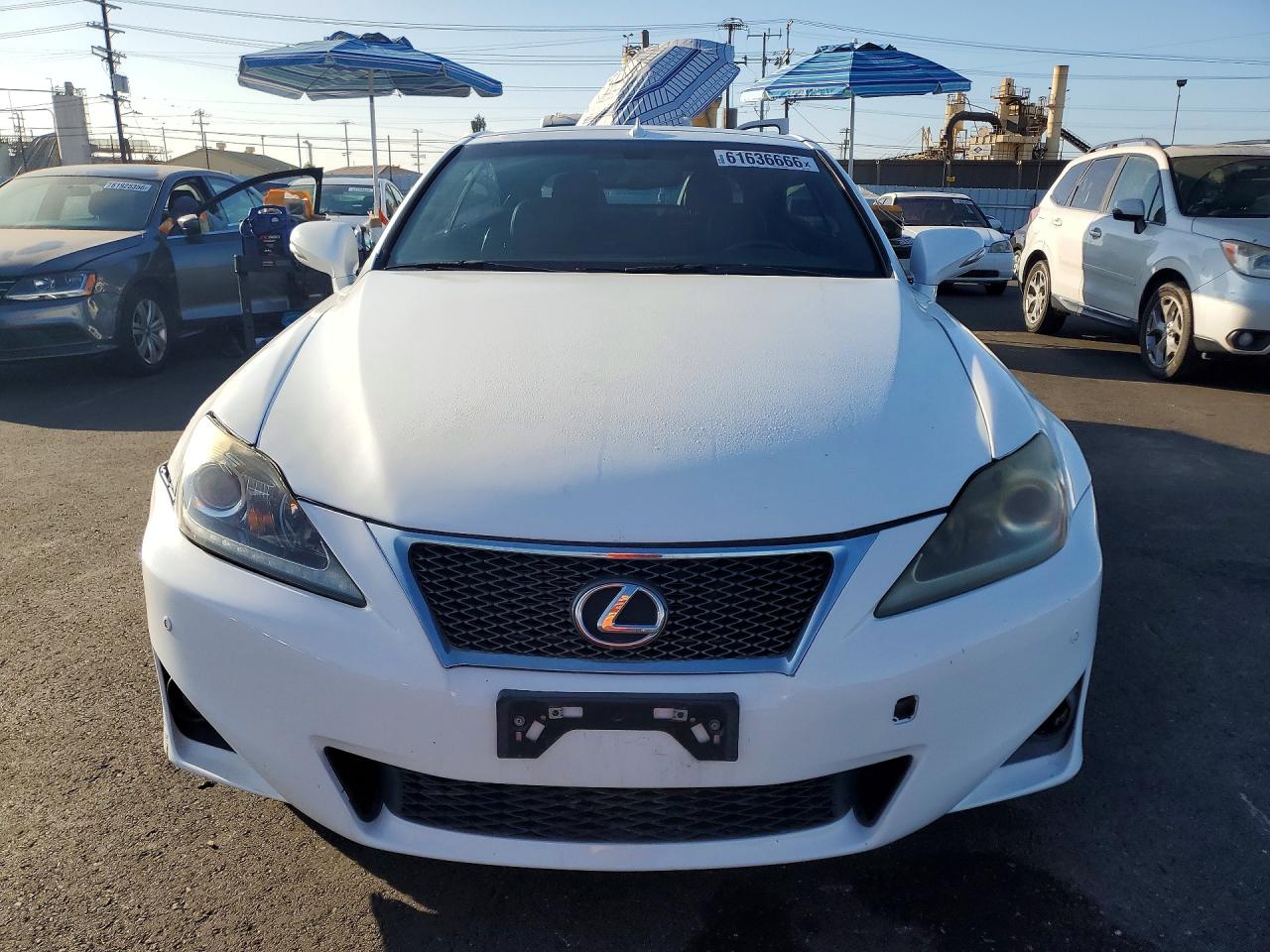 2014 Lexus Is 250 White vin: JTHFF2C24E2530287