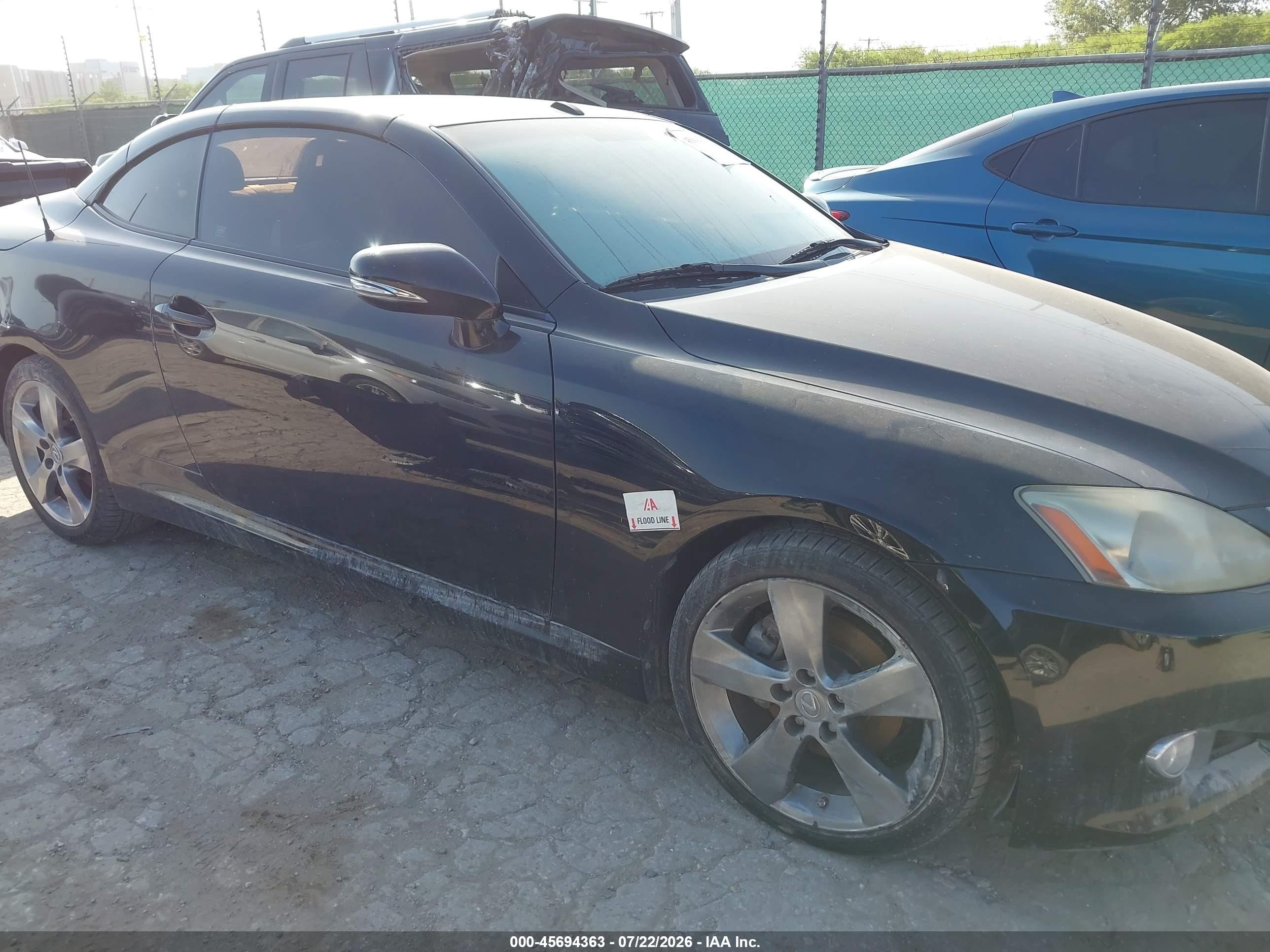 2010 Lexus Is 250c   Black vin: JTHFF2C25A2504372