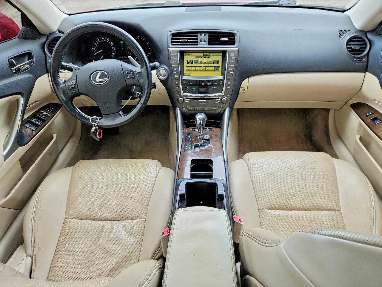 2010 Lexus Is 250 Red vin: JTHFF2C25A2514495