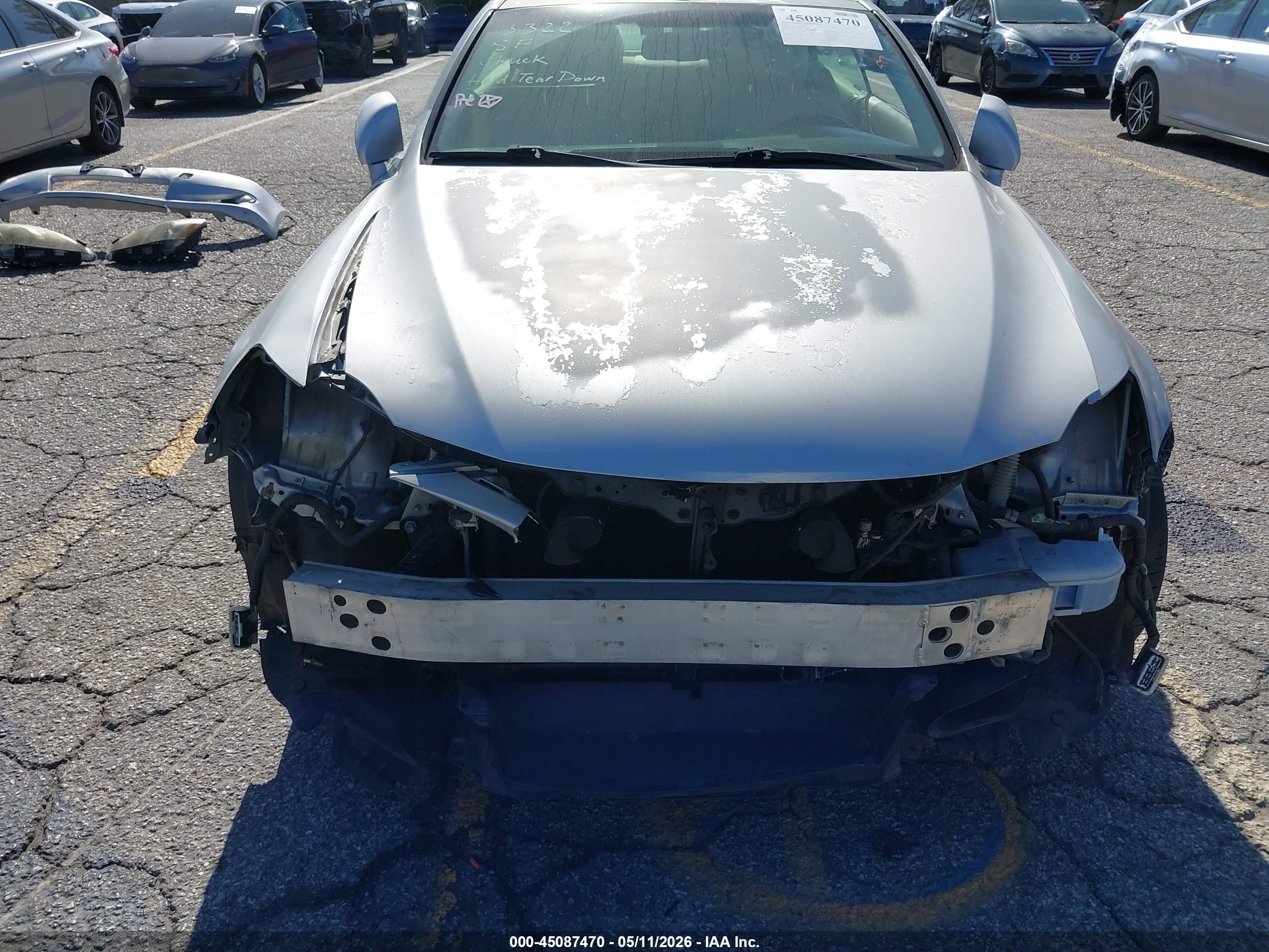 2010 Lexus Is 250c Silver vin: JTHFF2C26A2502498